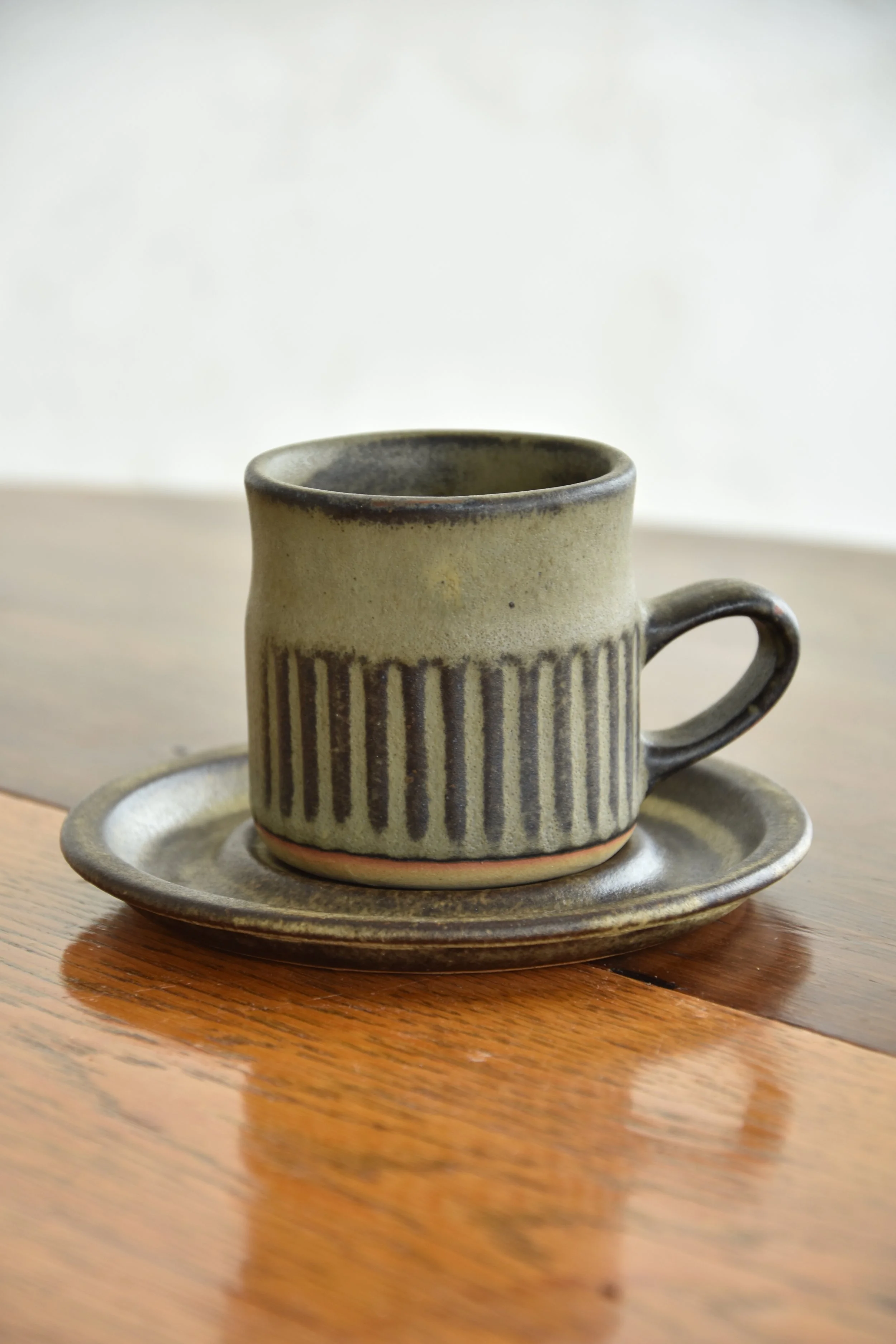 STUDIO POTTERY