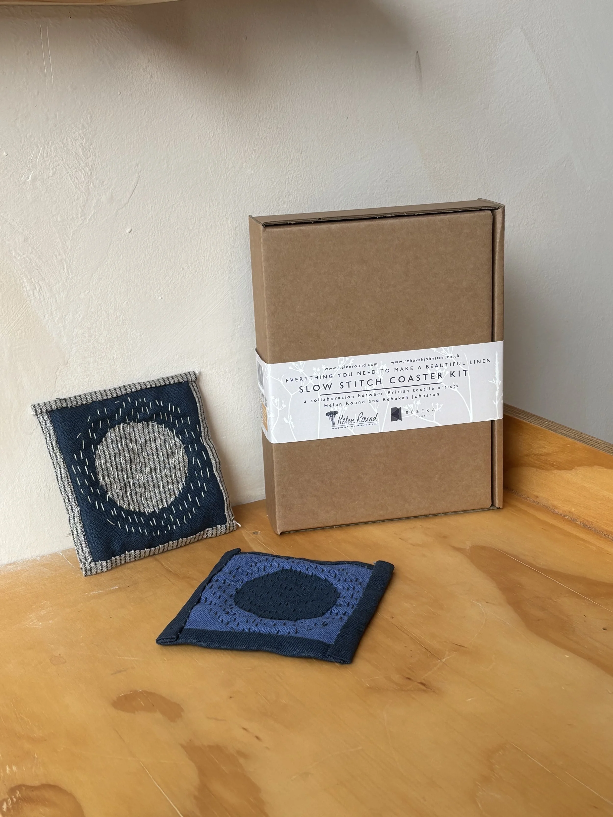 STITCHED LINEN COASTERS KIT