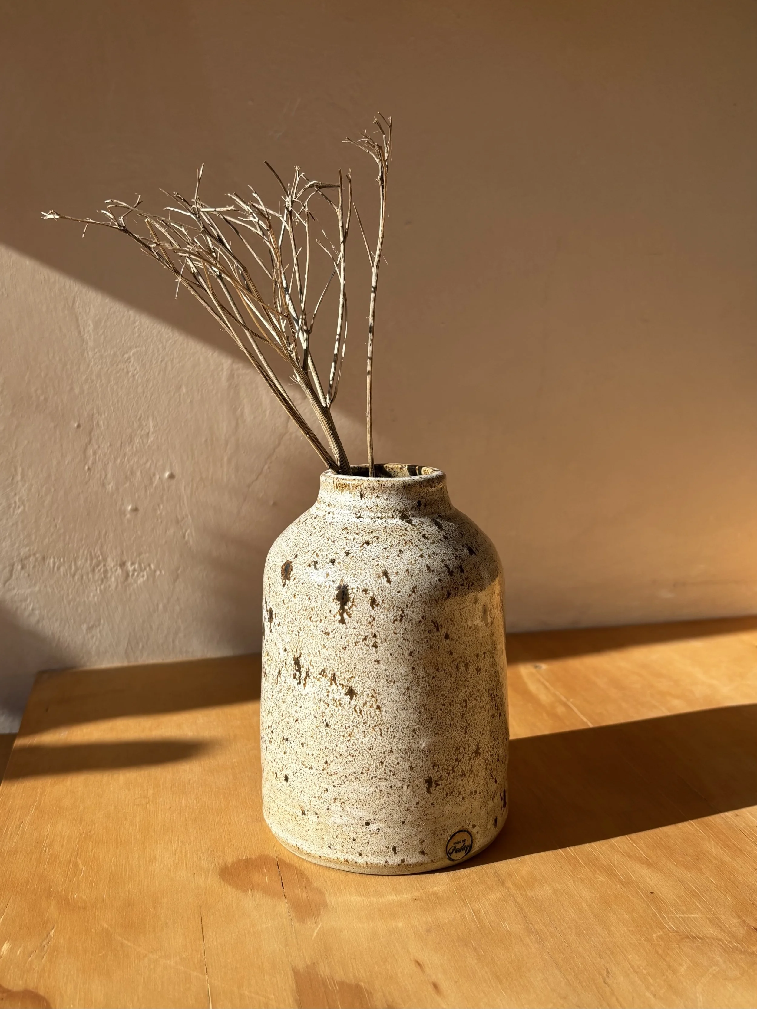 SPECKLED VASE