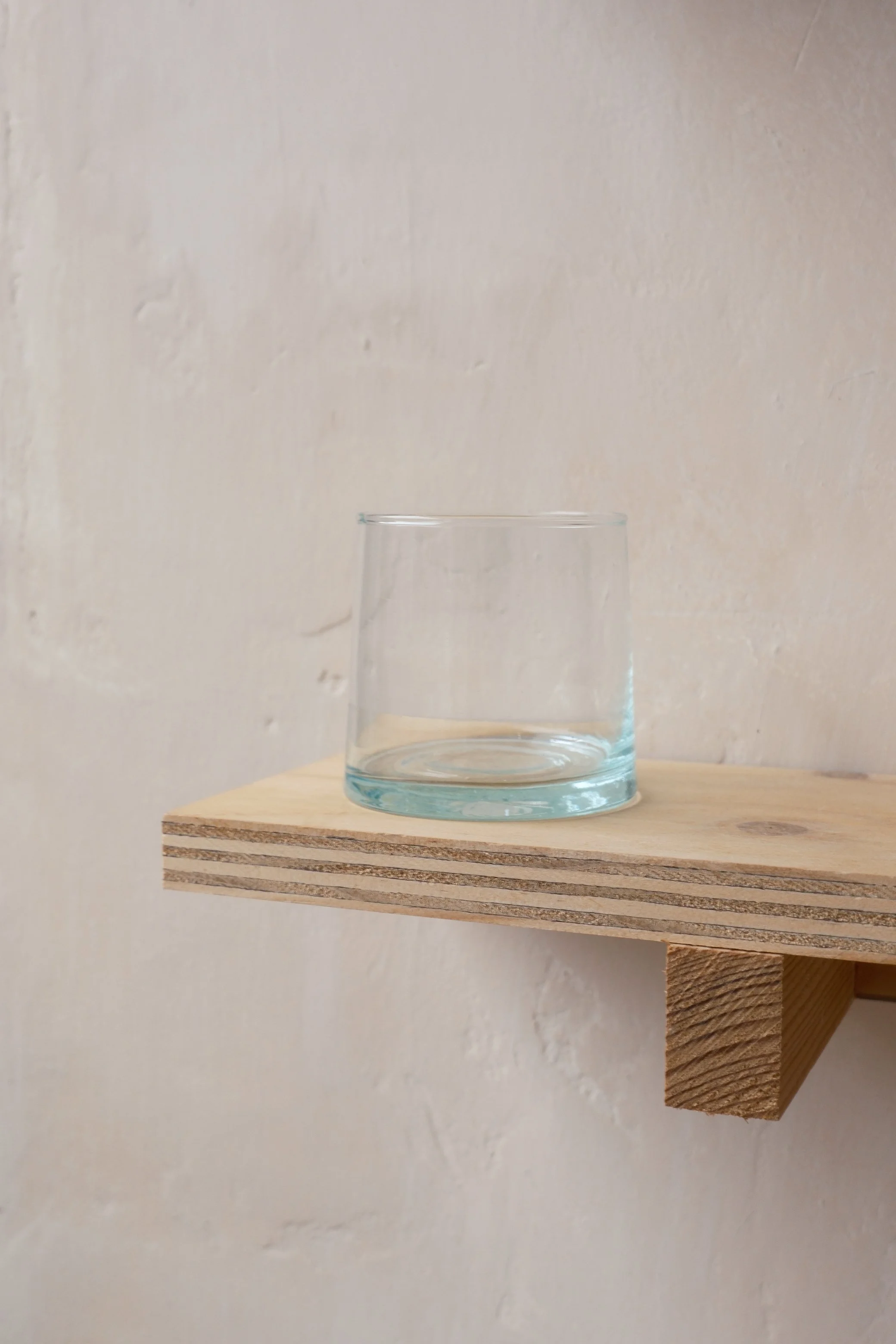 LOW GLASS TUMBLER