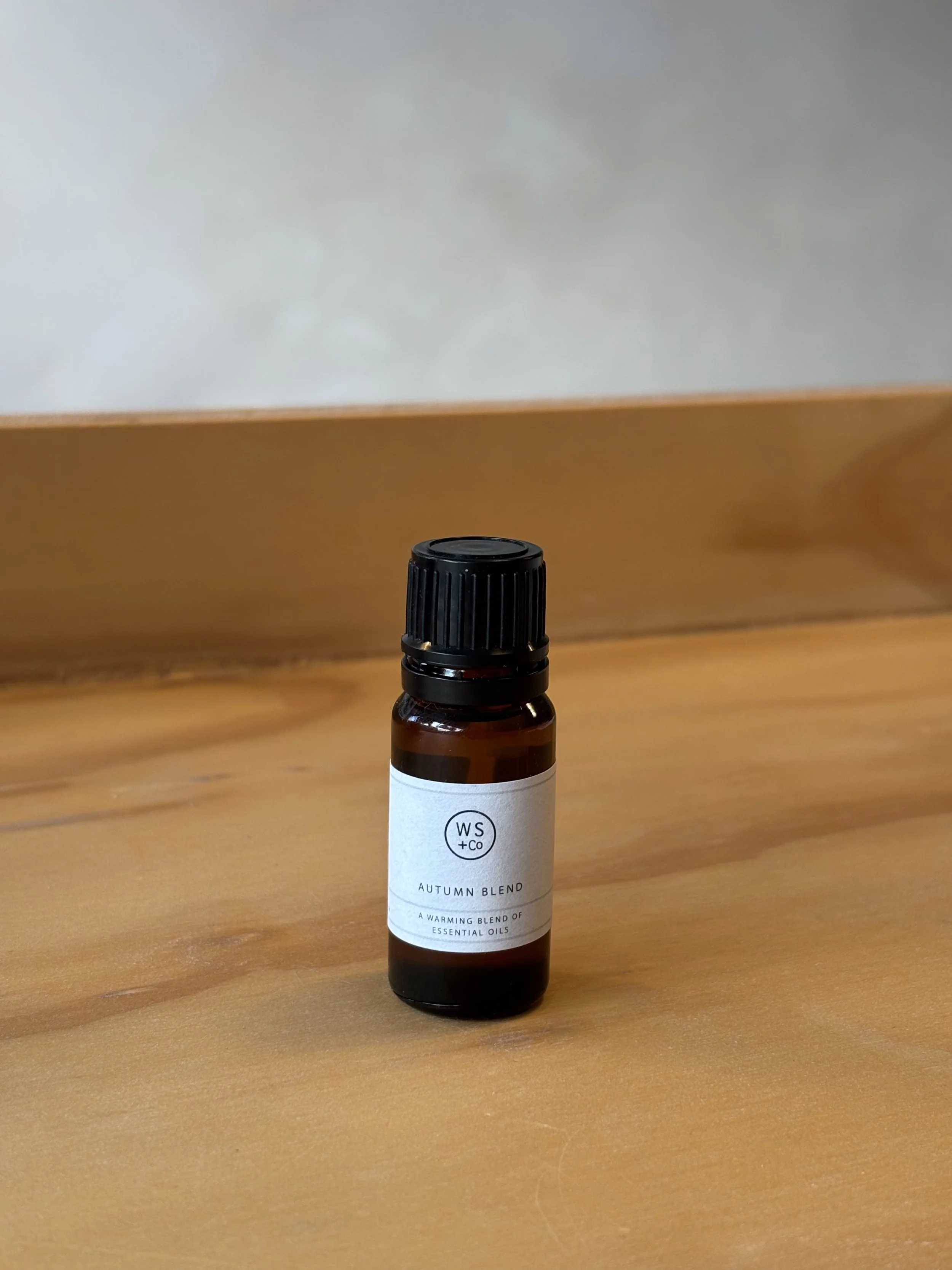WS + CO ESSENTIAL OIL