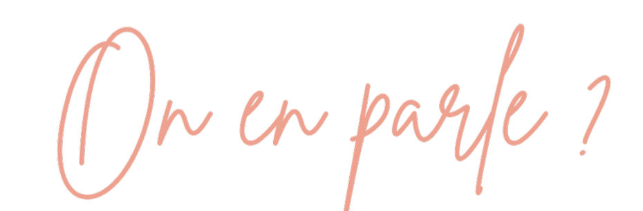 Text in pink cursive saying, "On en parle ?" on a black background.