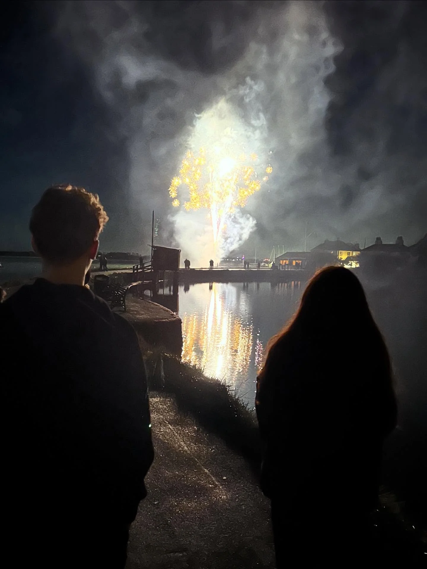 Fireworks with 2/3 of my babies (well, they aren&rsquo;t exactly babies anymore 😅) ✨✨✨