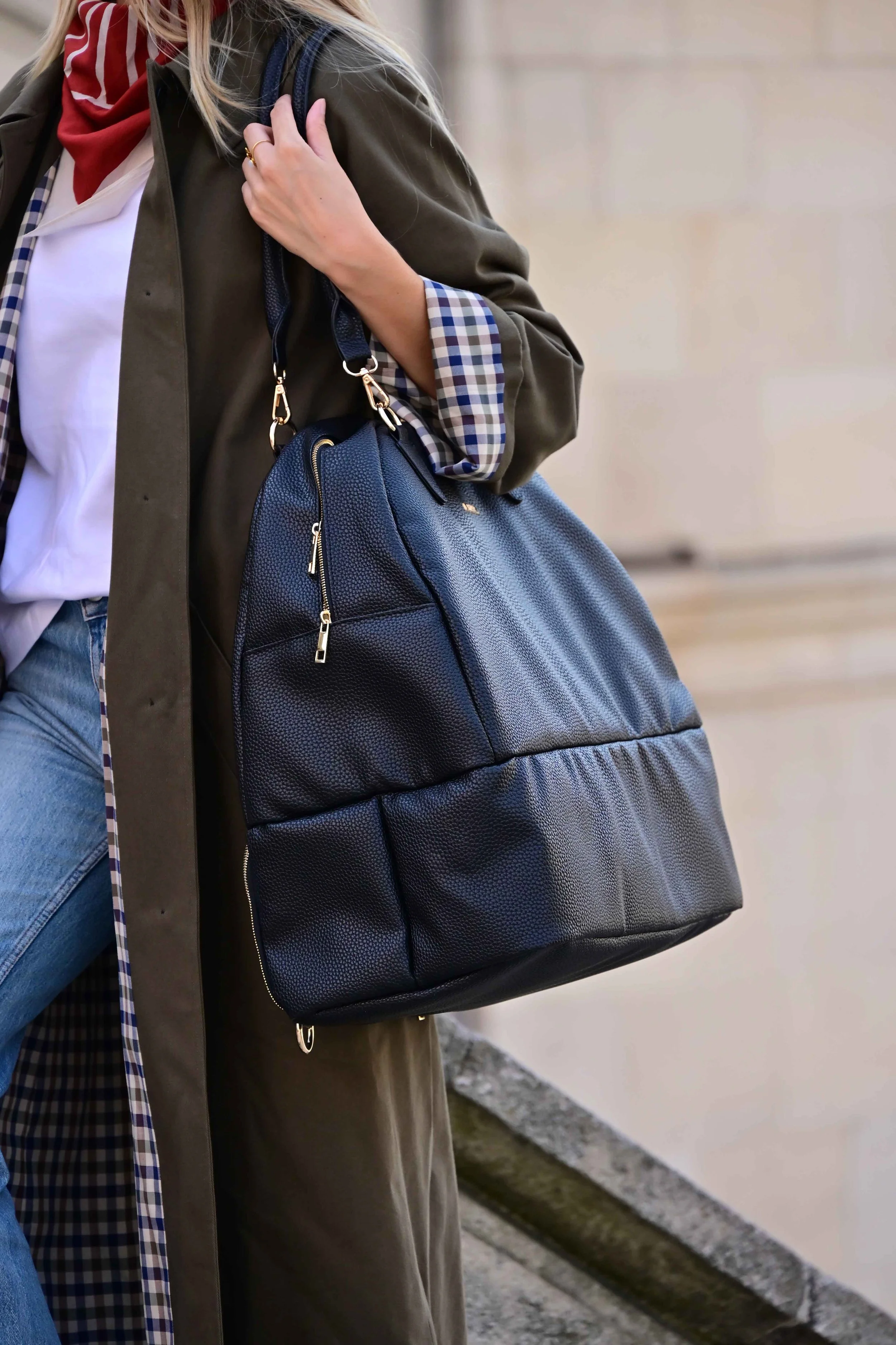 Fashion_graphic_studio_photography_bag 26.jpg