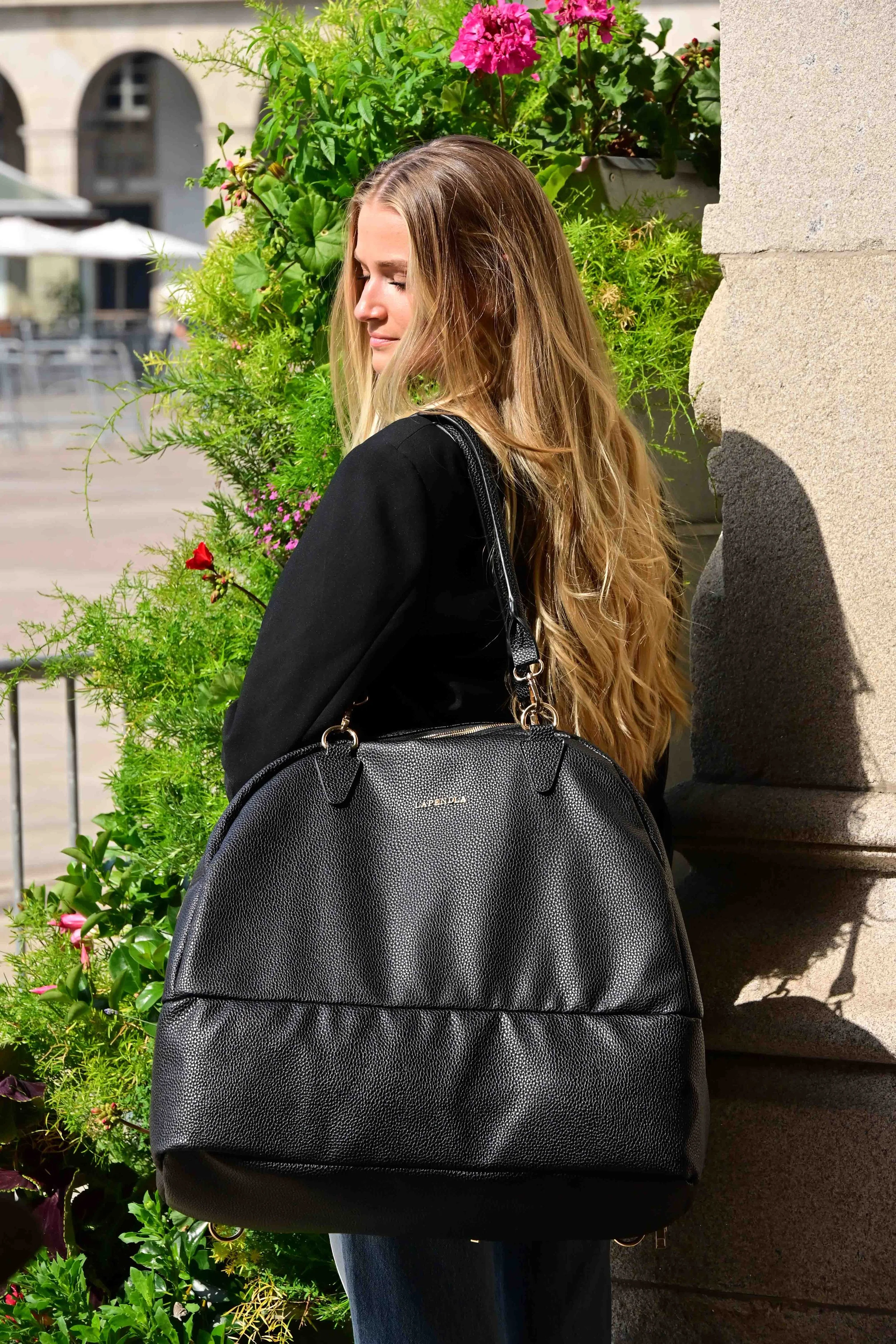 Fashion_graphic_studio_photography_bag 33.jpg