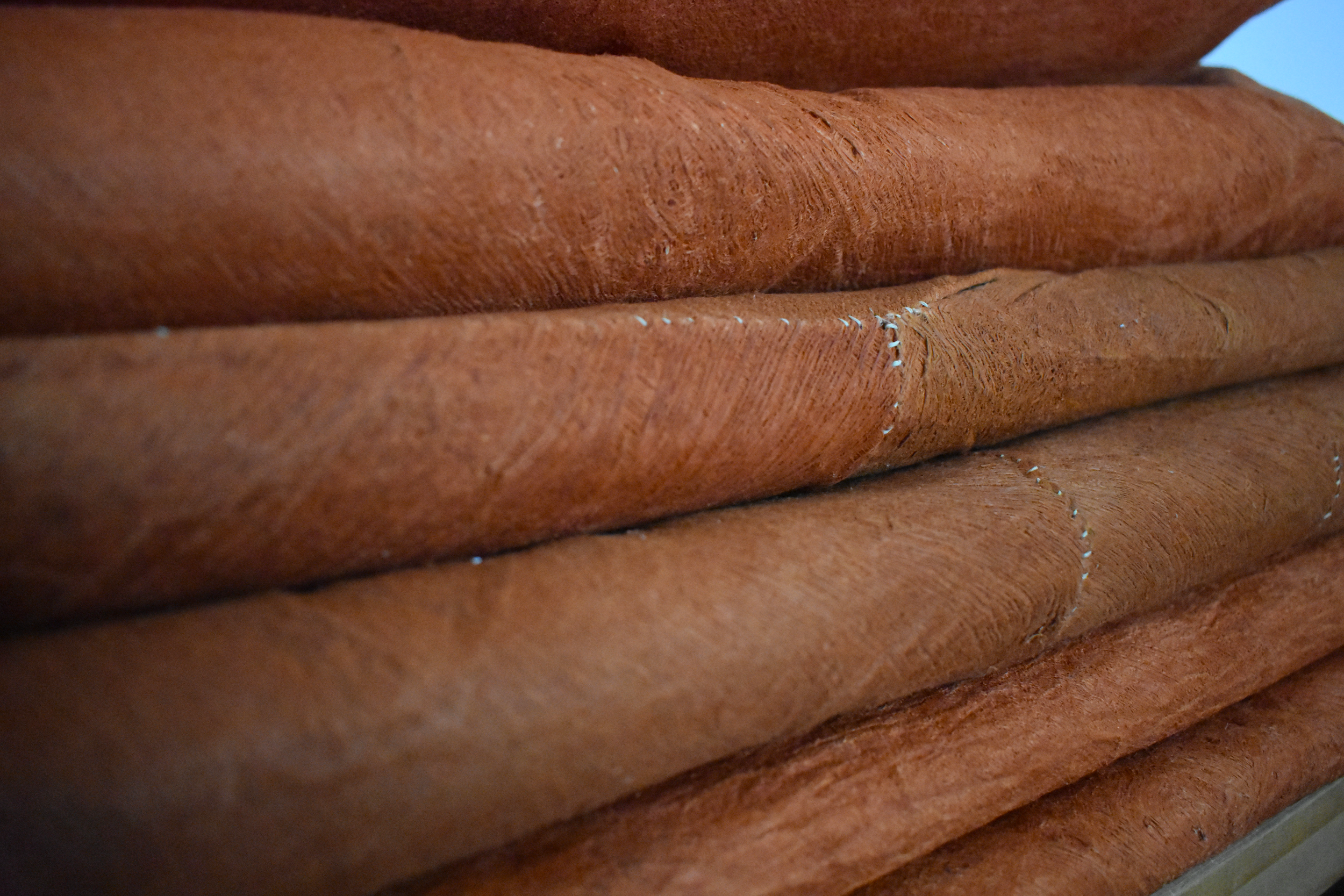 Natural variations occur in colour between barkcloth sheets, due to tree subspecies, time of harvest and even weather.