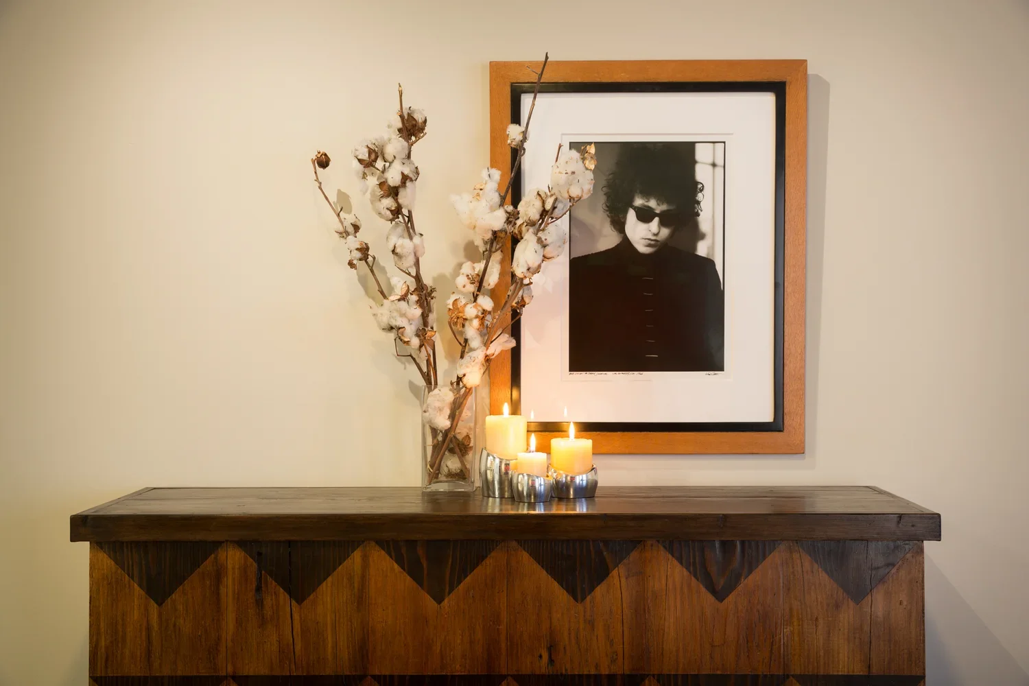 Artistic Console Decor (Copy)