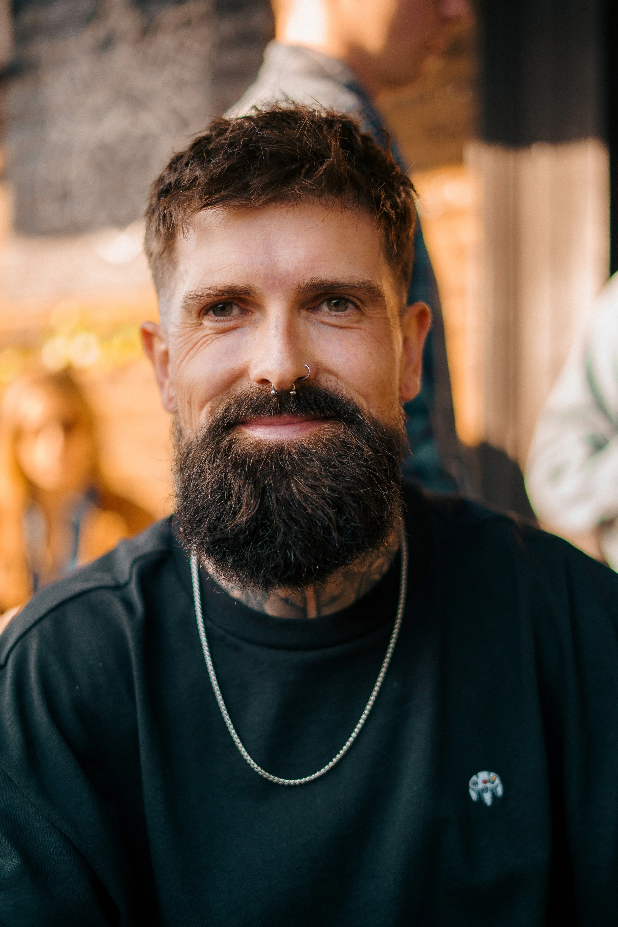 His Face. The Story.