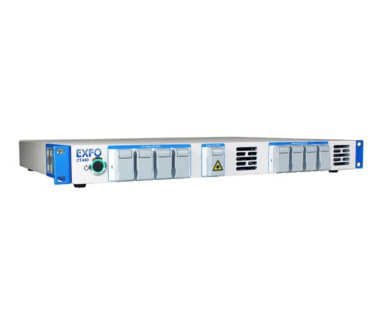 Compact tester for fast and accurate characterization of passive optical components