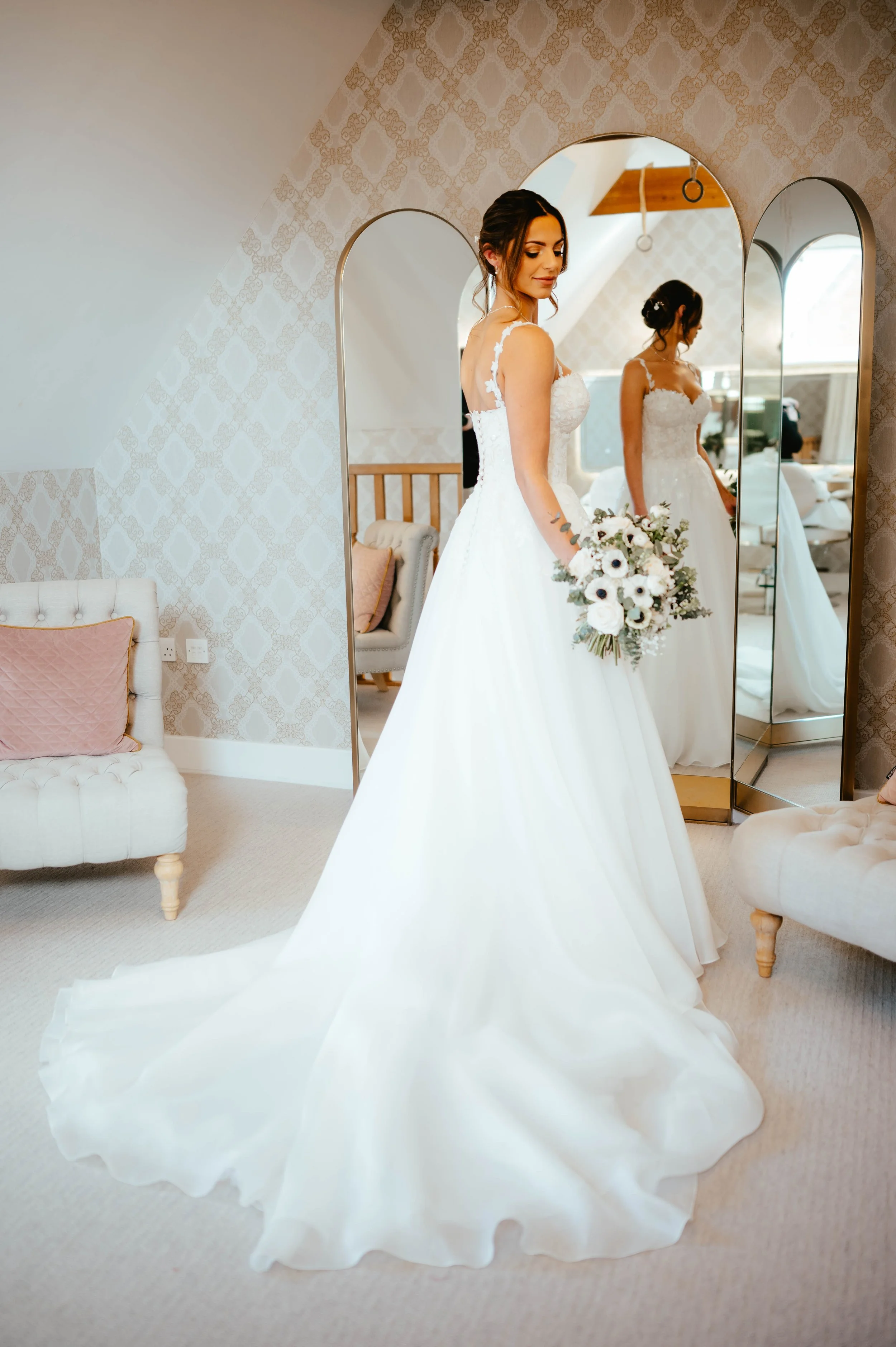 Eloise-Pitcher-Norfolk-Wedding-Photographer (45).jpg