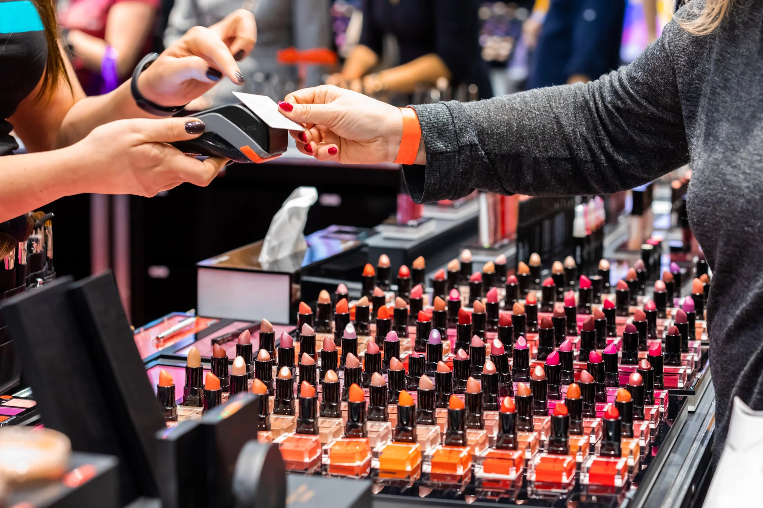 How to Save Money on Material Handling at Trade Shows