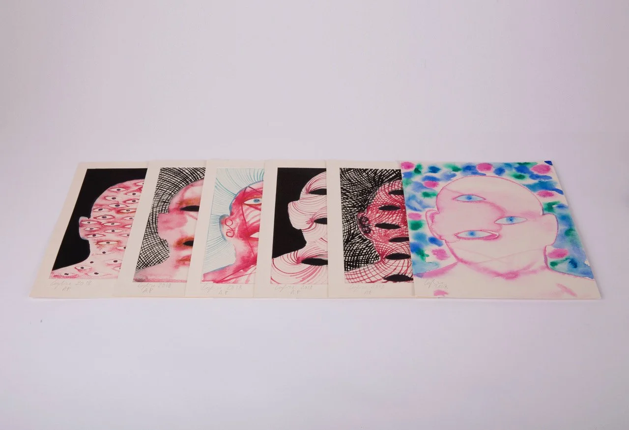 Contenu du coffret, une série de 5 Photo-Gravures et un dessin original sur  papier ,21x27 cm , 2018 .jpeg