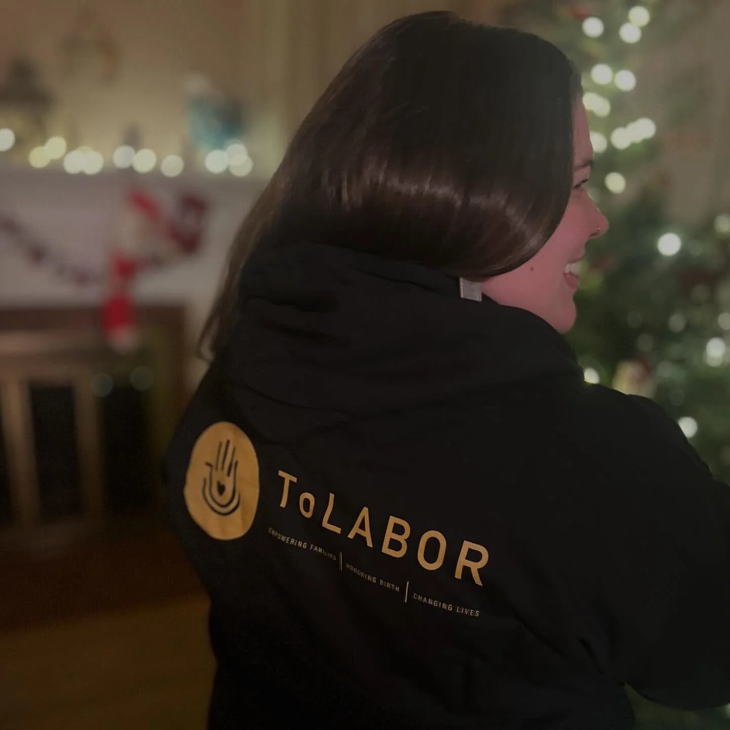 Big news over here...l&rsquo;m officially one of Richmond&rsquo;s newest @tolabor professionally trained doulas!!
I&rsquo;m so excited (and honestly a little in awe) to finally step into this calling, and I can&rsquo;t wait to bring you all along for