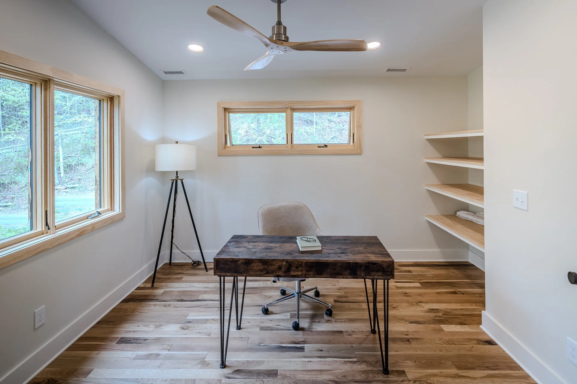 Large 1920 X 1080-23.jpg