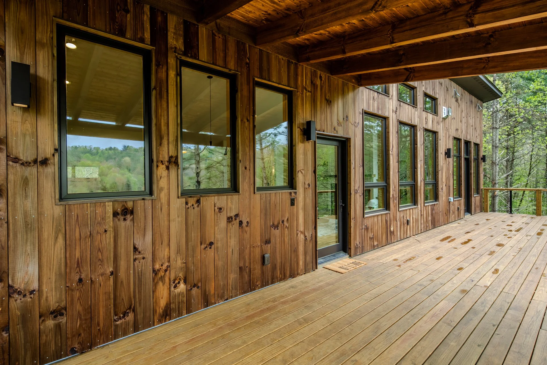 Large 1920 X 1080-40.jpg