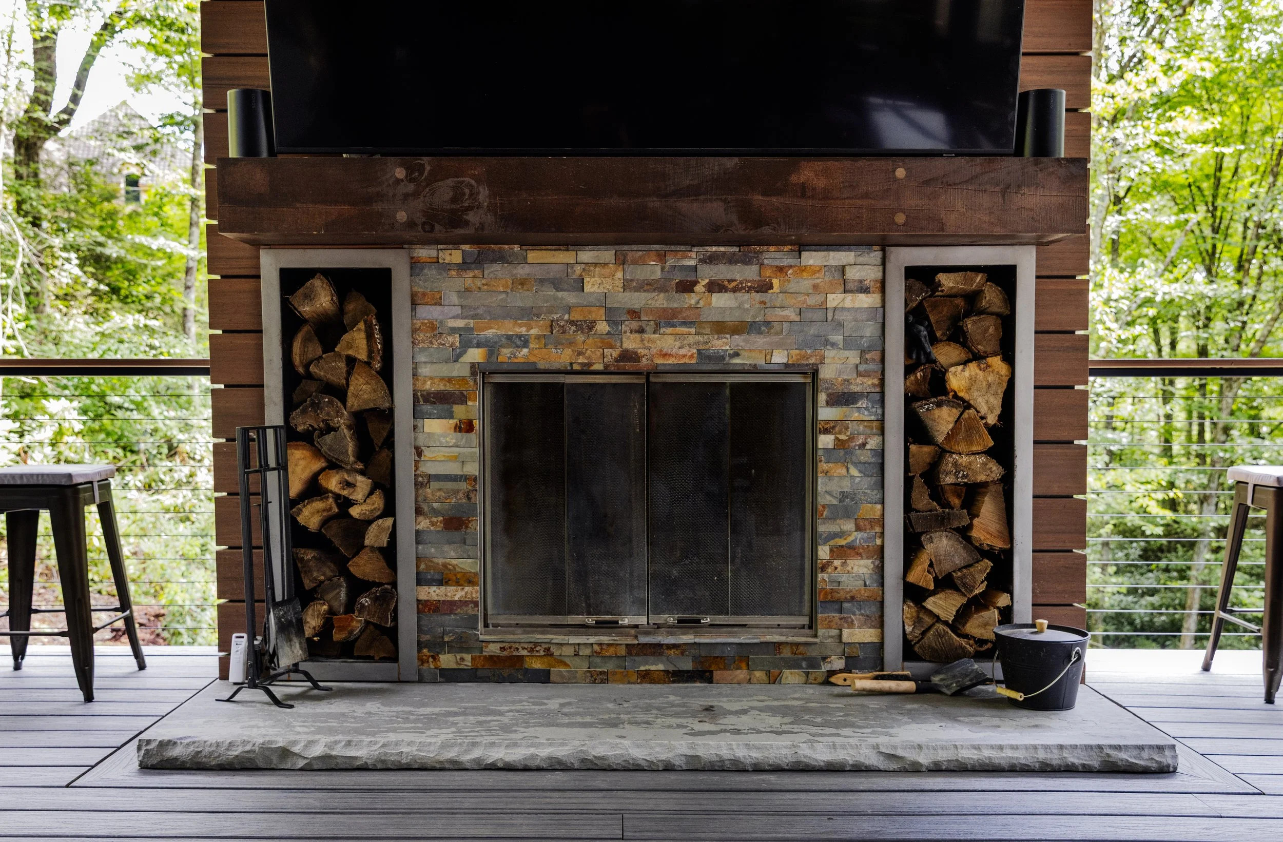 Outdoor Fireplace.jpg