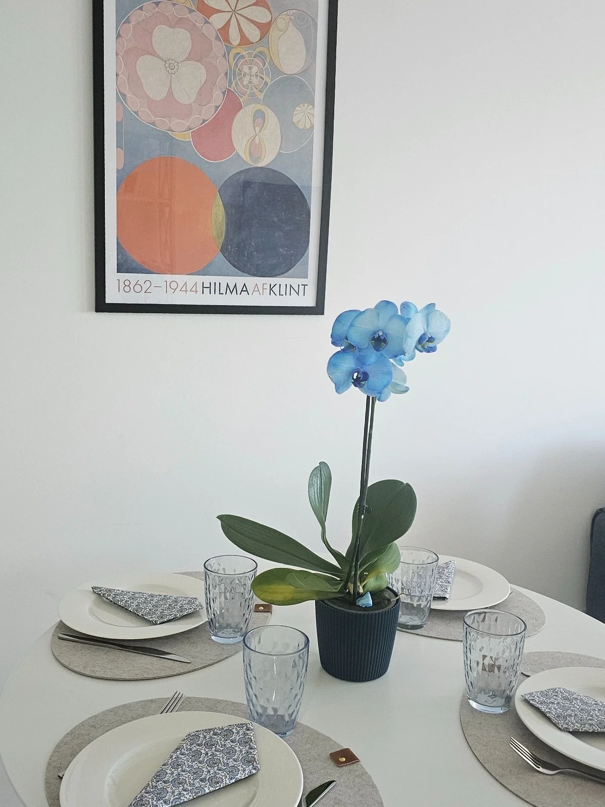 Dining zone in new apartment in Kumbor