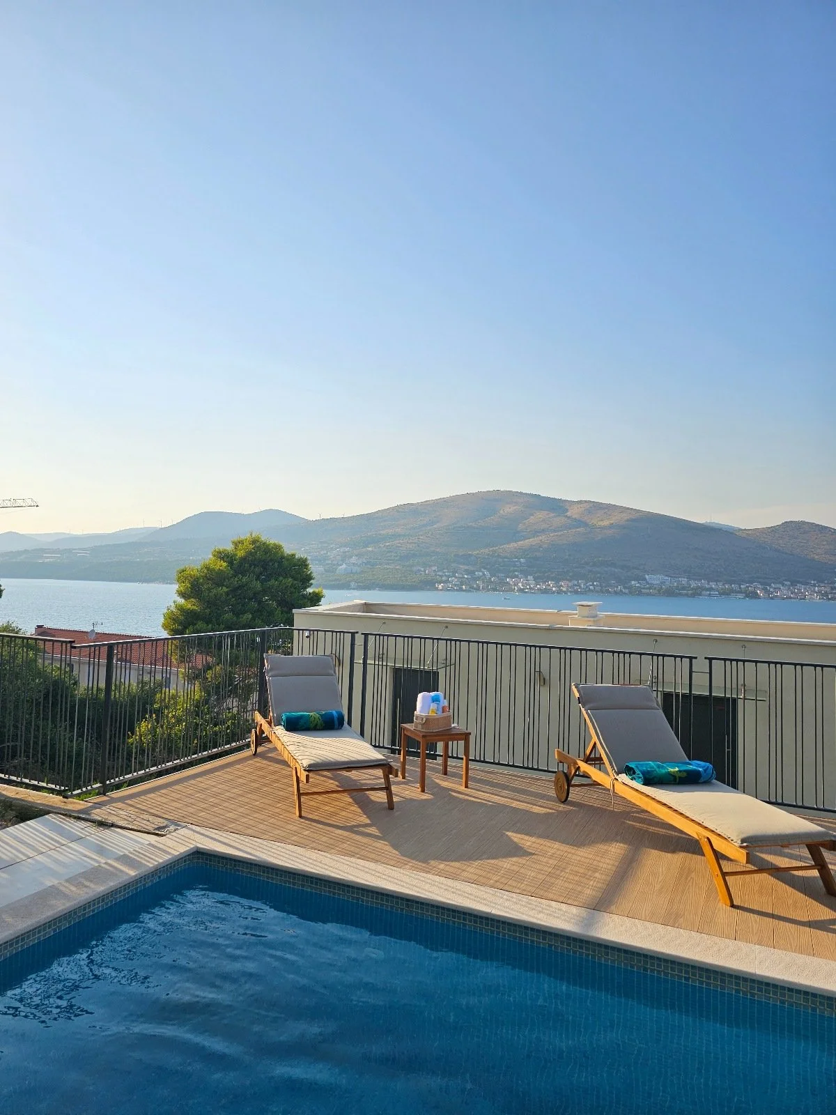 sun deck