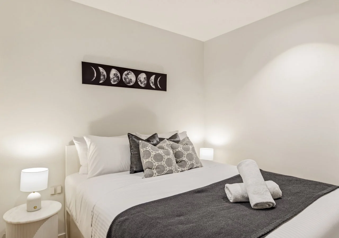 luxury apartment with Queen bed Southbank 