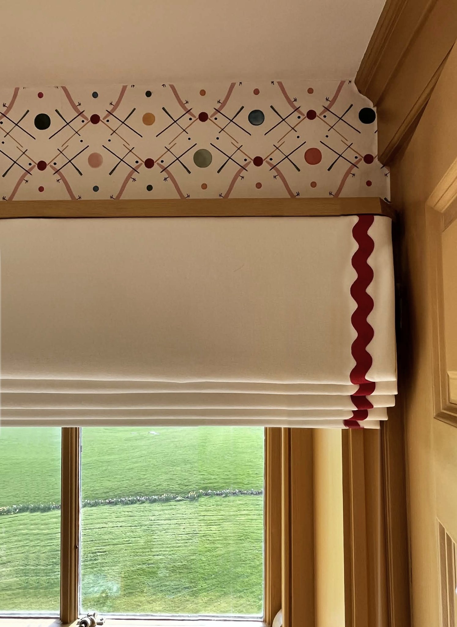 Nola's Dressing Room Blind.JPG