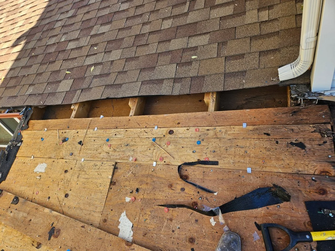 After repair the post now we repair the roof of the porch.