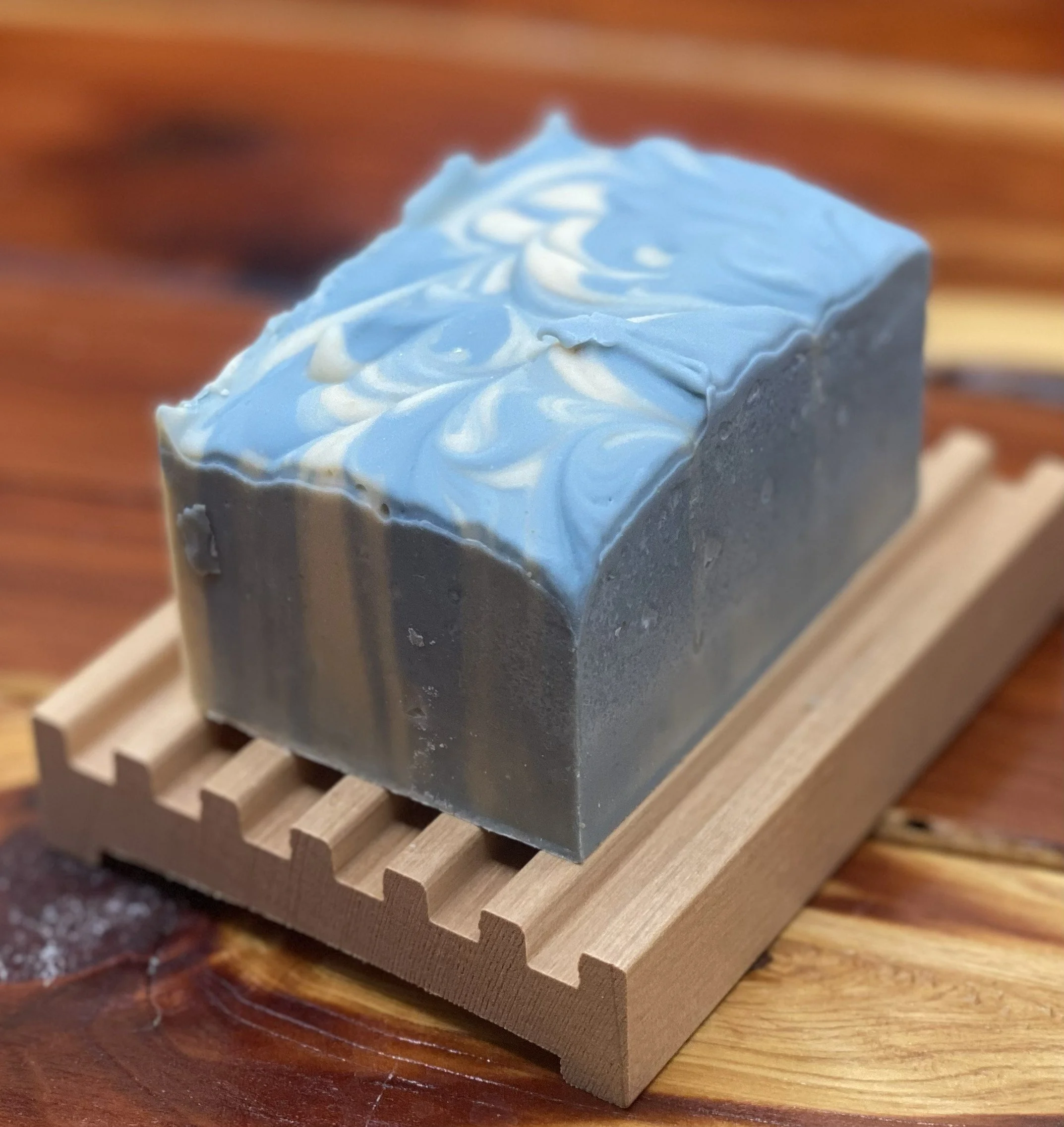 Midnight Waters (Tallow) Full size