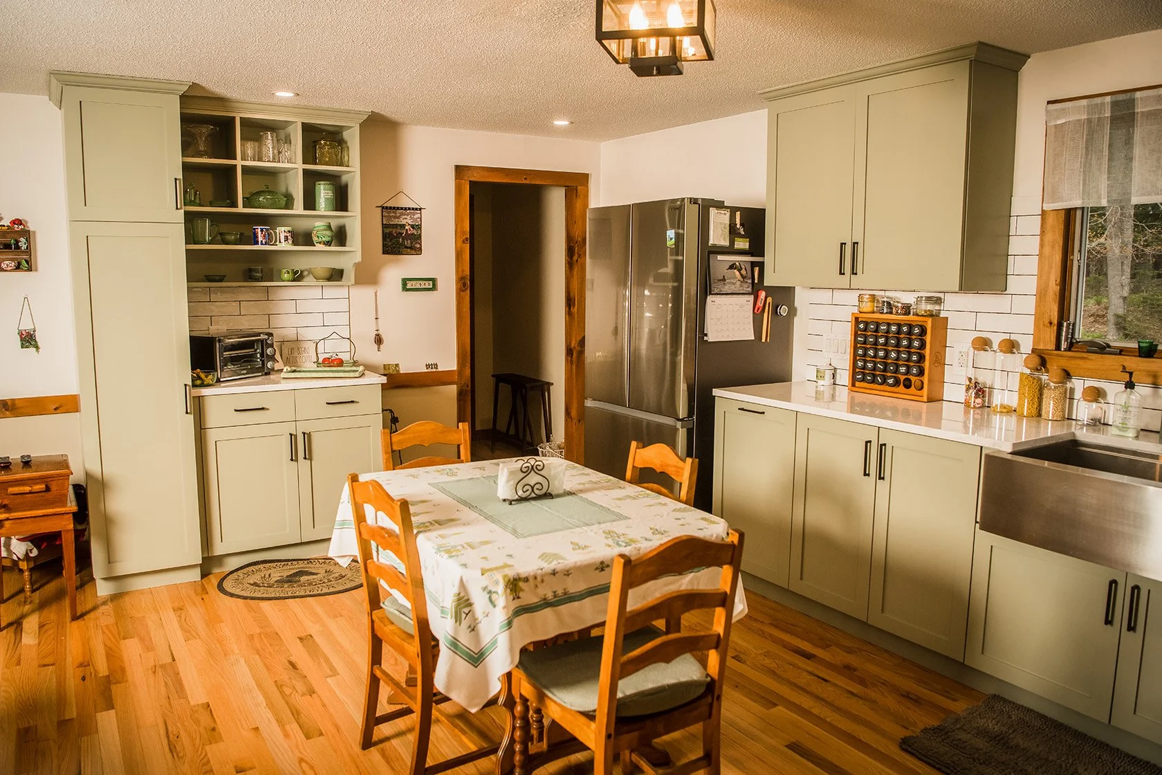 Sugar Camp Acres Kitchen 3.jpg