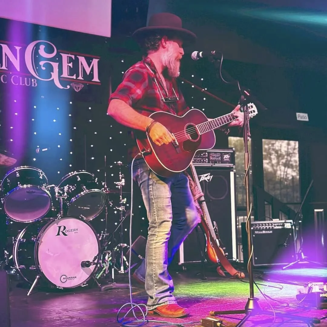 Live Music with Jonathon Hamilton