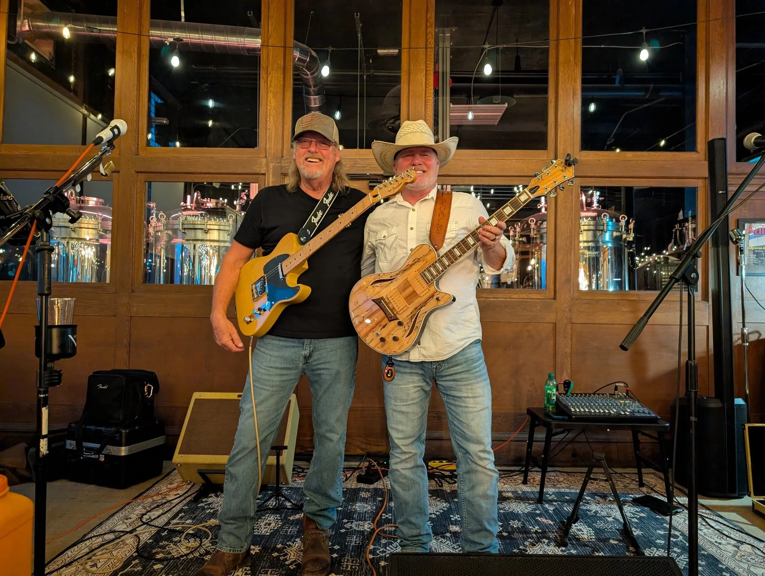 Live Music with Duo Sean Poole &amp; Michael Forrest