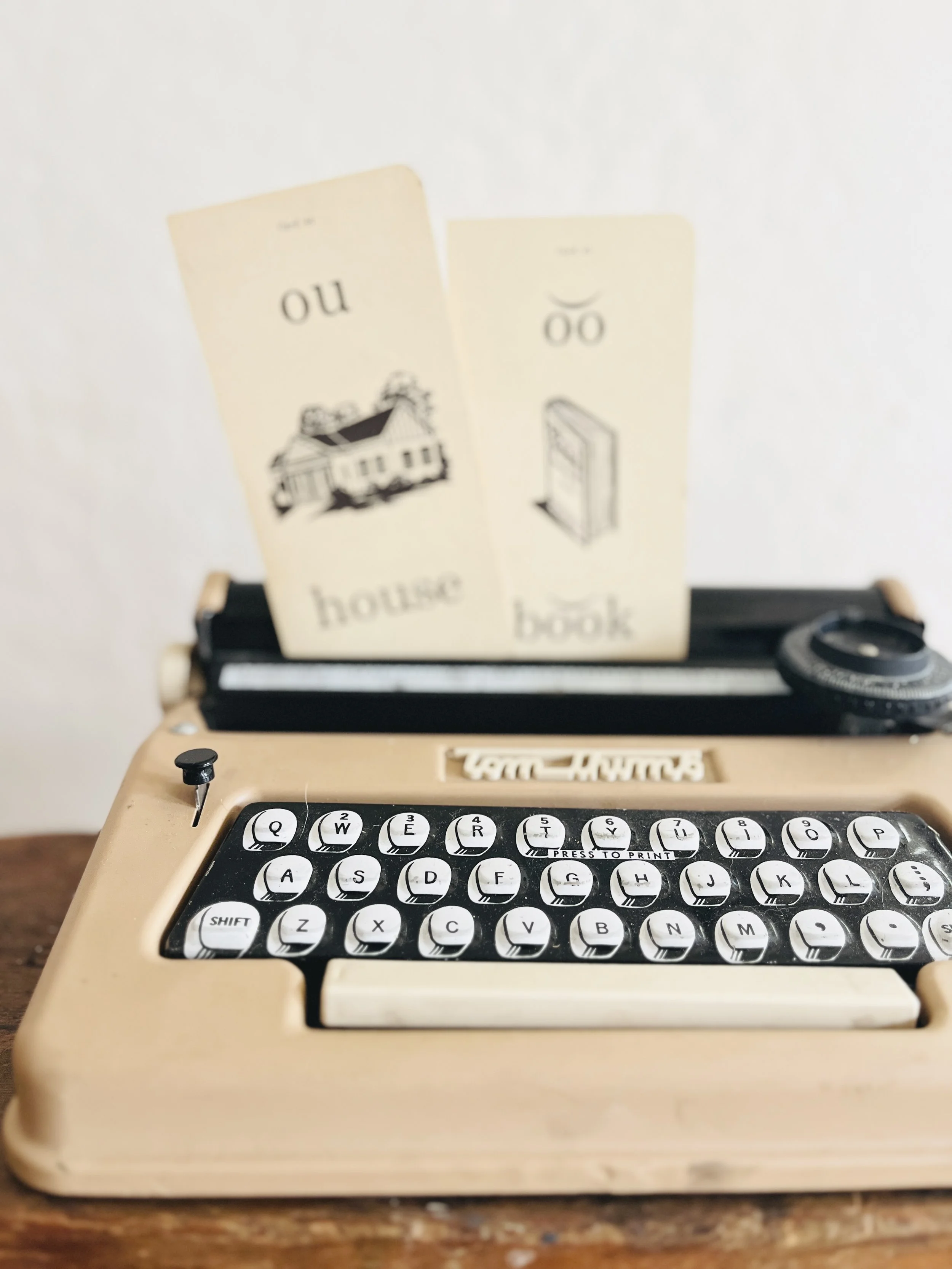 Vintage Tom Thumb Toy Typewriter