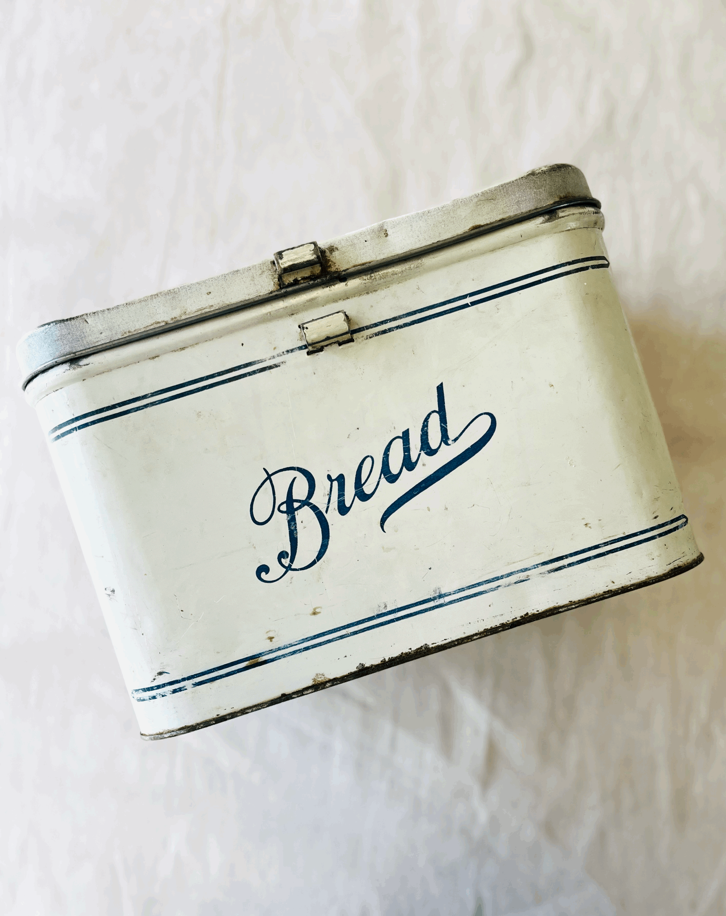 Vintage 1940's Enamel Bread Box – Empeco