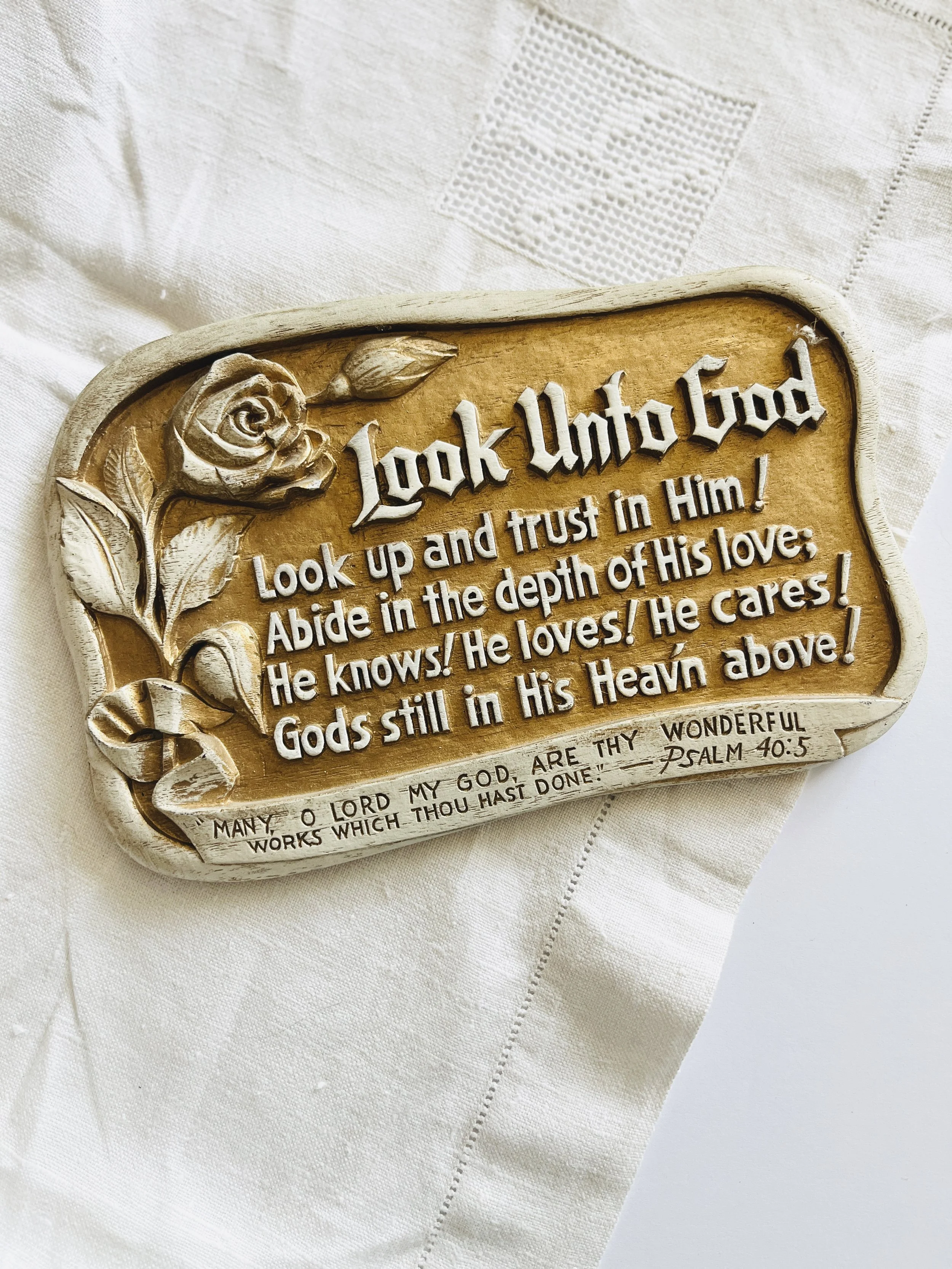 Vintage "Look Unto God" Christian Wall Plaque | Psalm 40:5