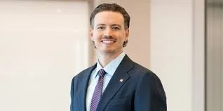 Weil hires Next Gen Leaders alum as partner 