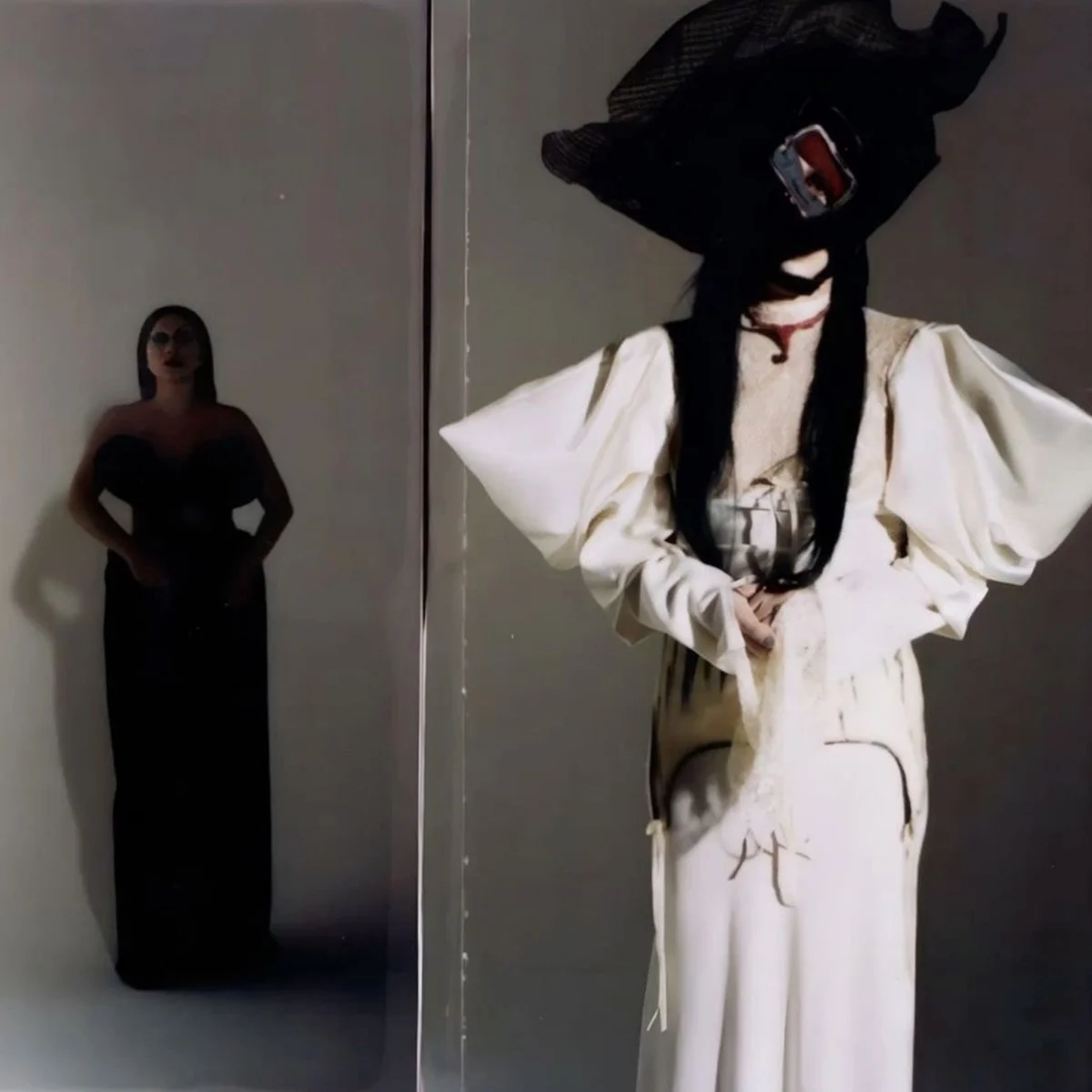 happy 1 year anniversary to #MAYHEM 

#gaga