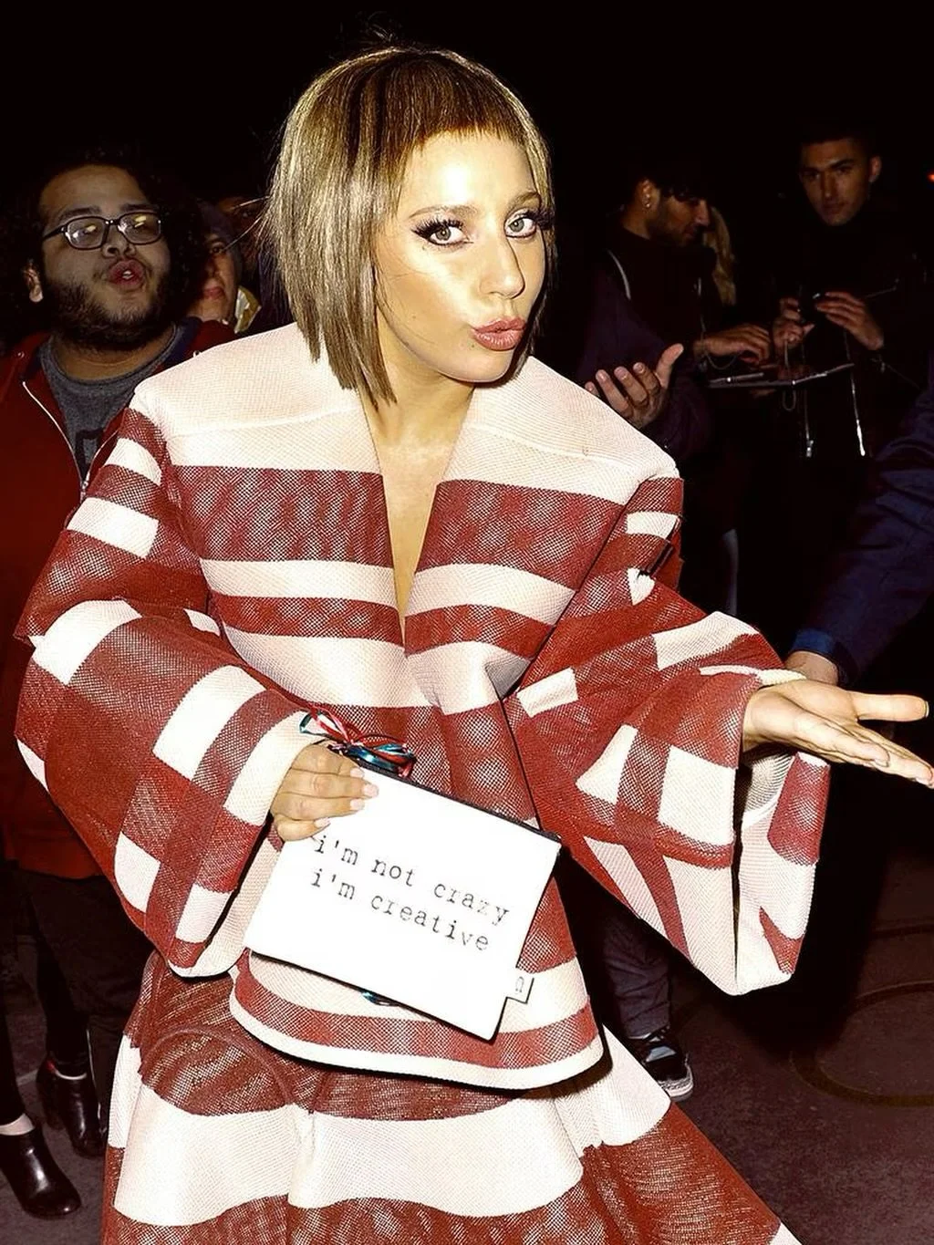 gag it! happy friday pearls <3 

#gaga #ladygaga