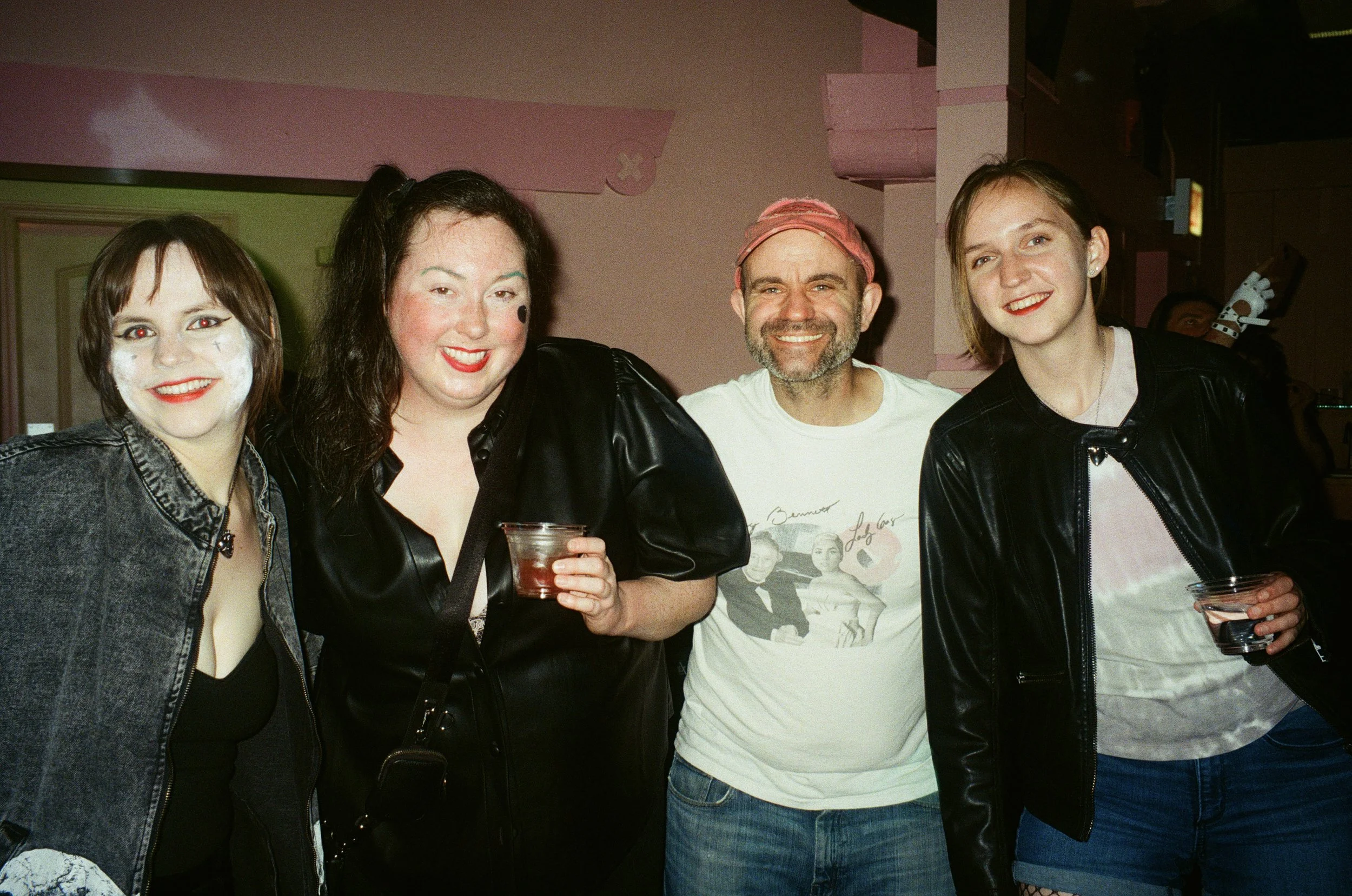 51-000072450017.jpg