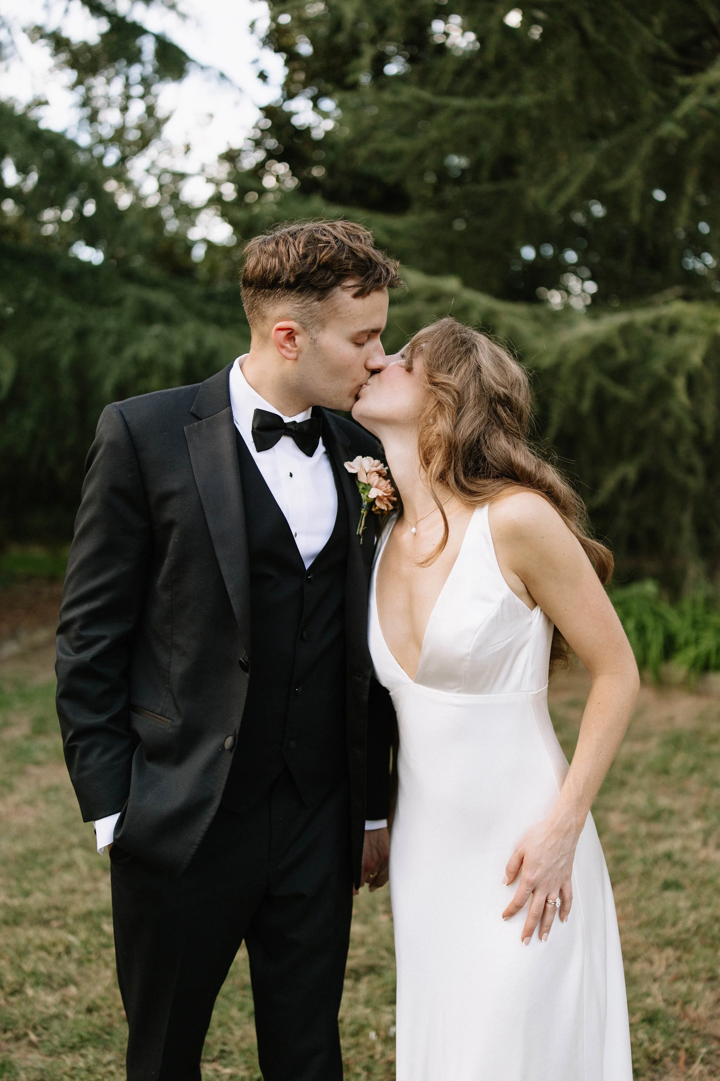 Ethan &amp; Elana | A Romantic Fall Wedding at Van Landingham Estate