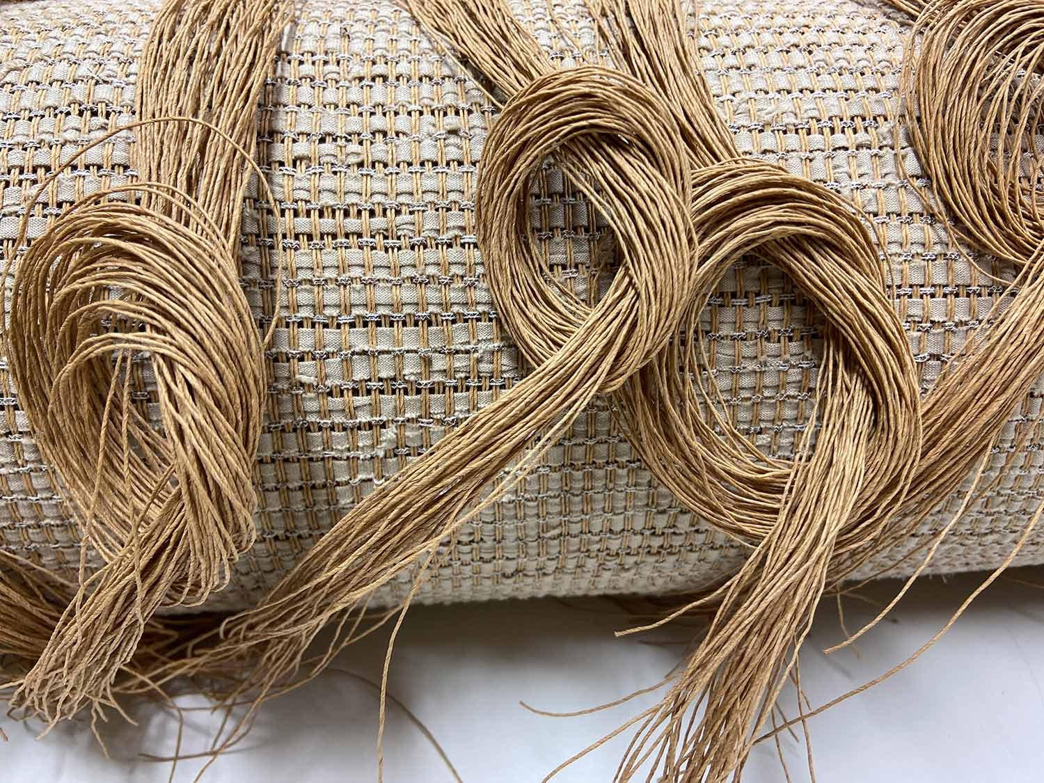 Gewebe mit Papiergarn und Rosshaar