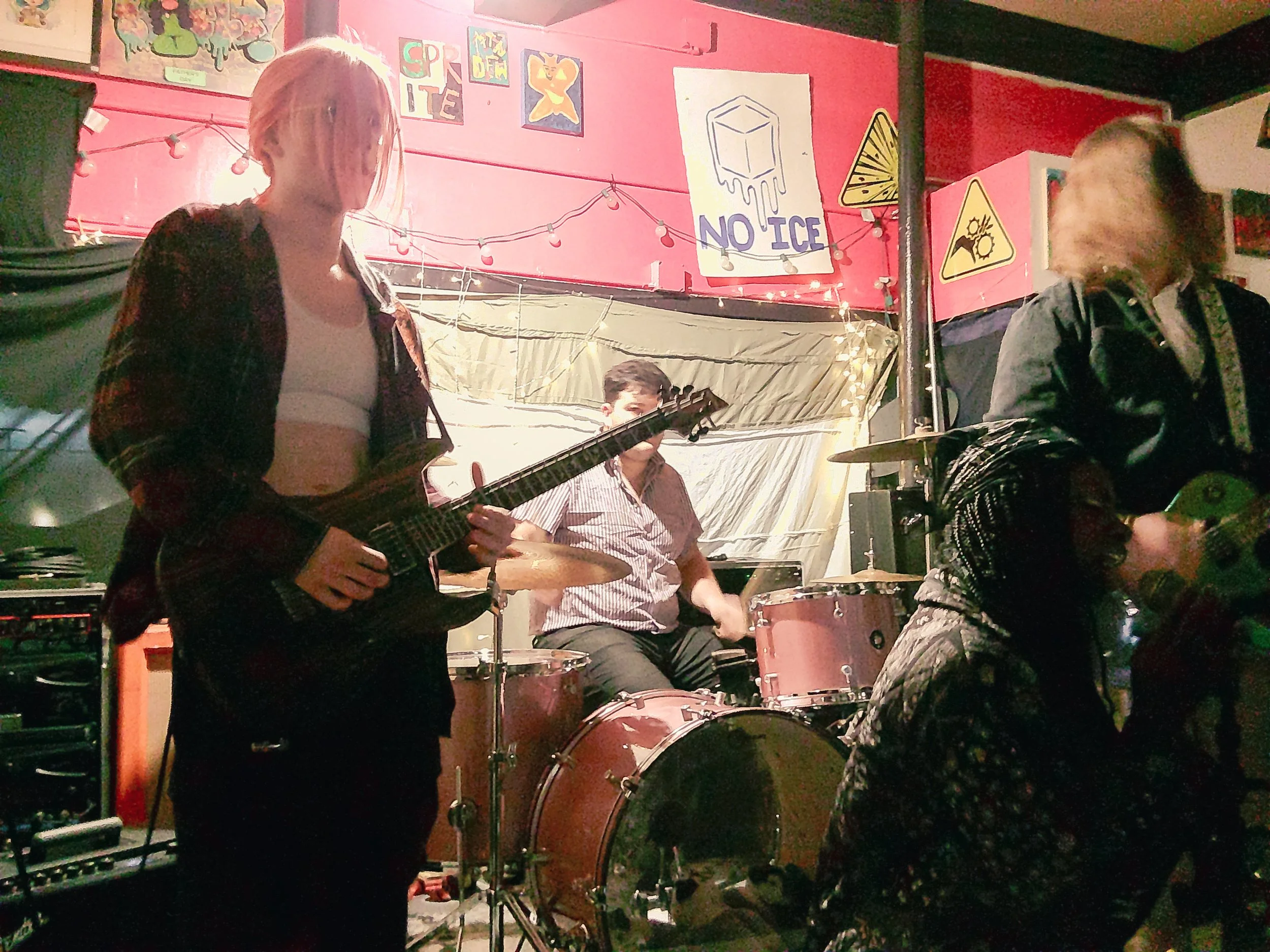 Parachigo 11/11- Our first show ever!