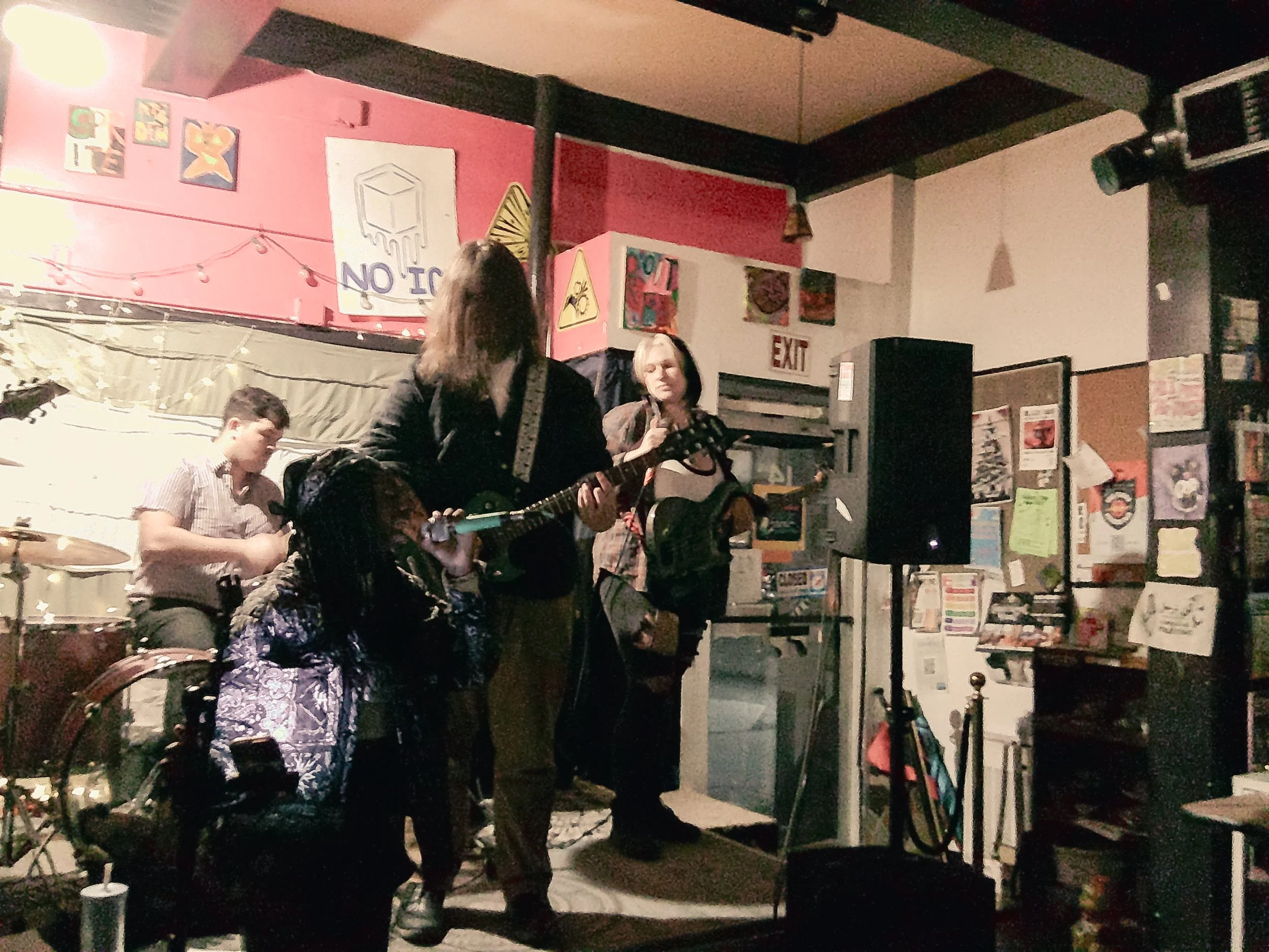 Parachigo 11/11- Our first show ever!