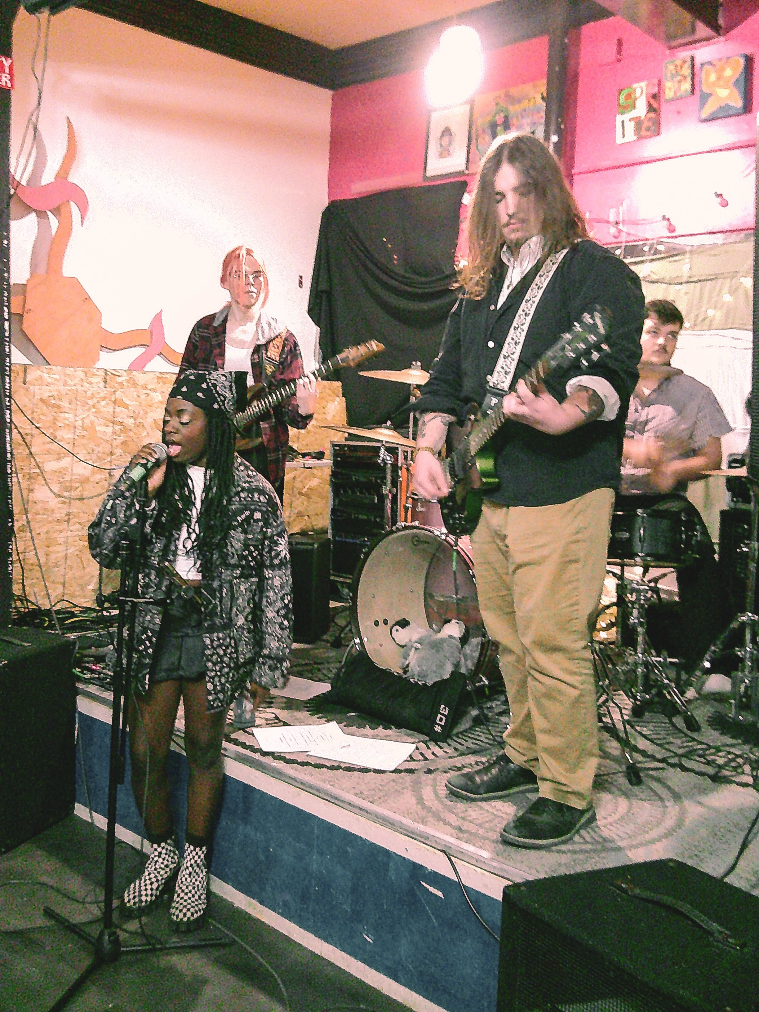 Parachigo 11/11- Our first show ever!