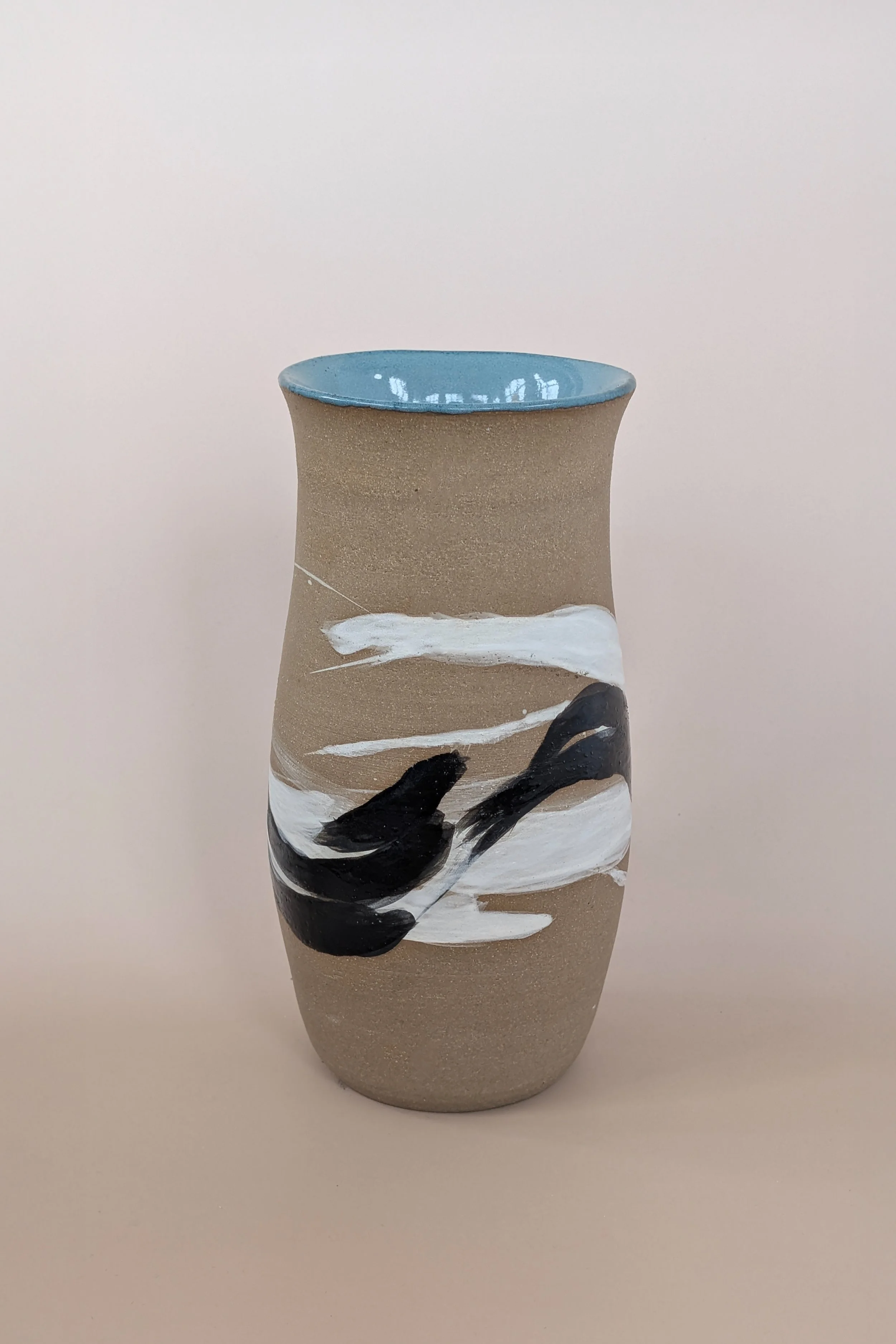 Brush vase 1. 2025.