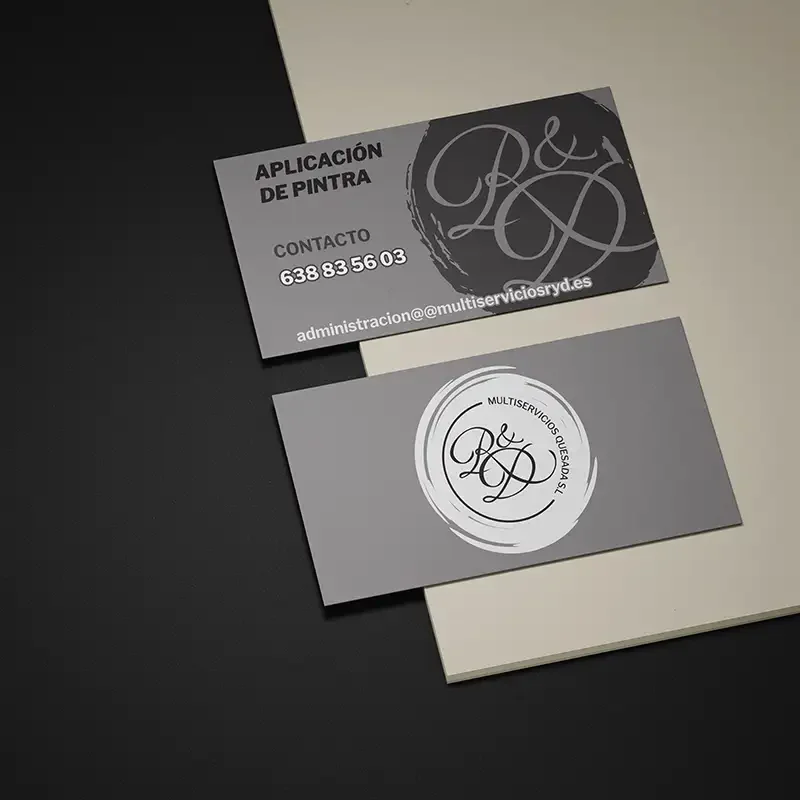 Free_Realistic_Business_Card_Mockup_PSD_02.webp