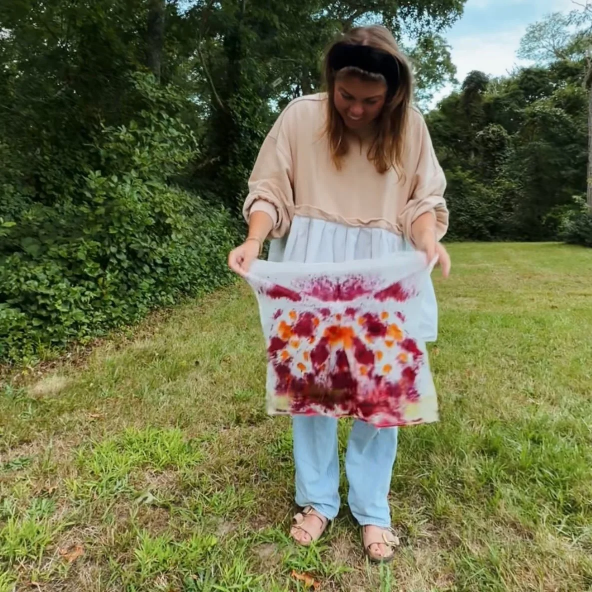 I learned a new skill recently from a dear friend and it was really something else. We picked flowers, created designs, rolled, and steamed them into beauty. The best part was we did almost all of it outside. I listened to @korimeloy speak recently a