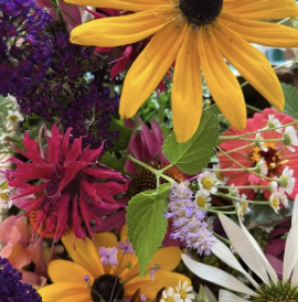 creative currents : summer bouquet bar