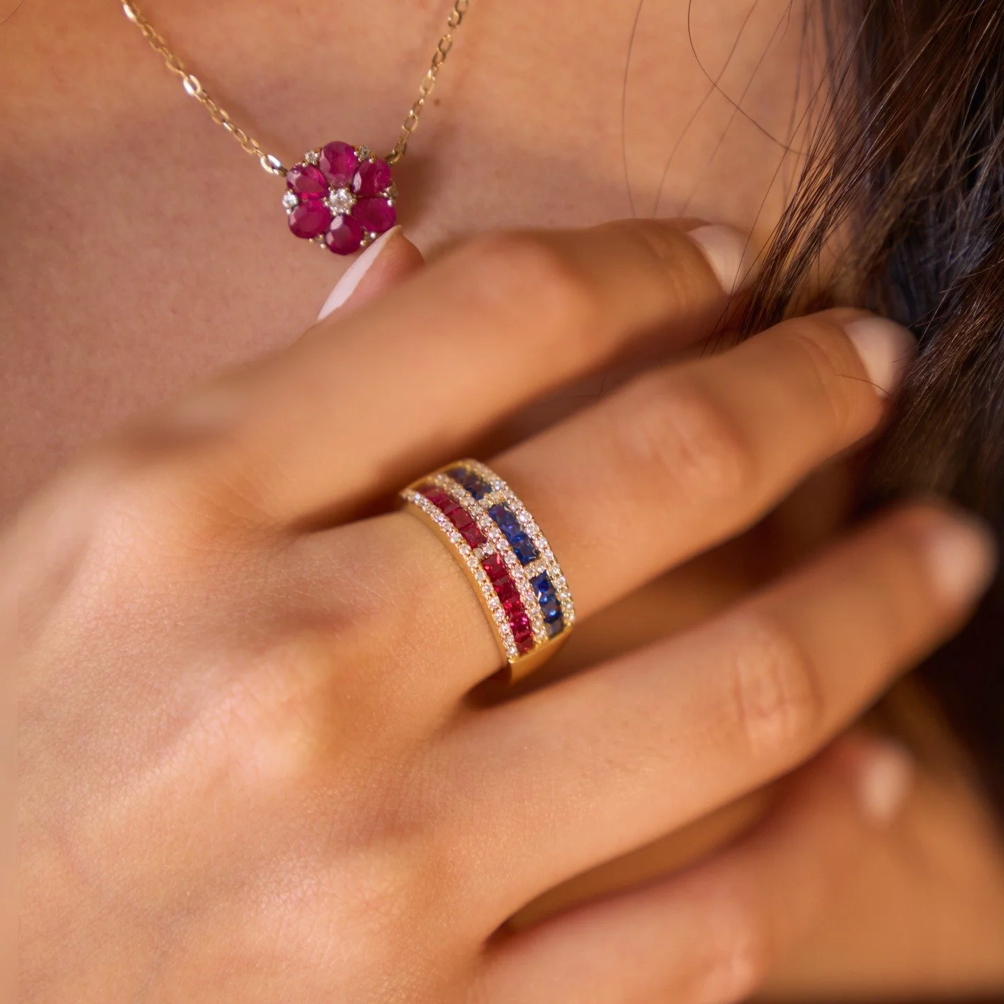 Color never looked this elegant.