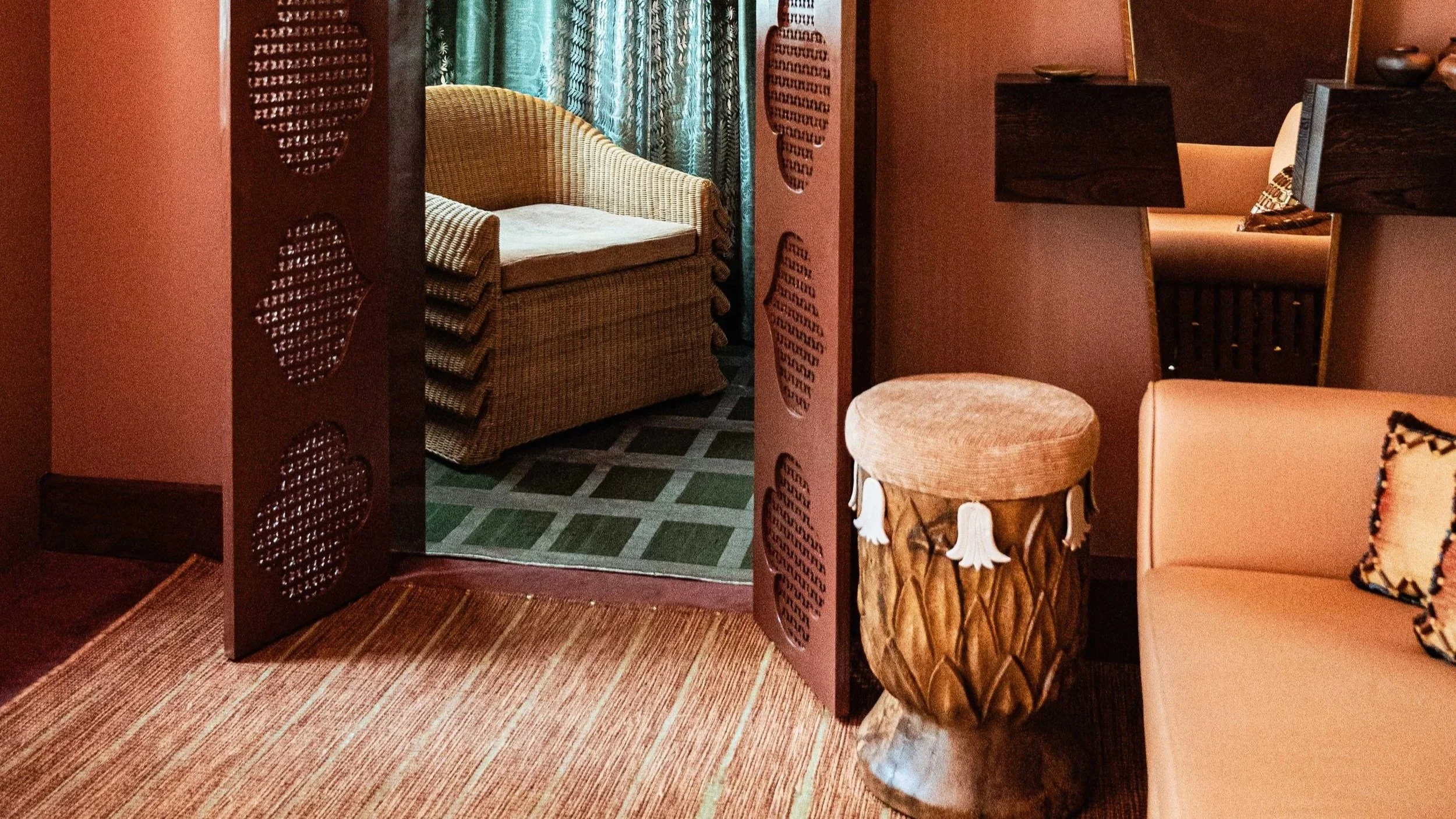 OASIS_MIRAGES-4 .jpg