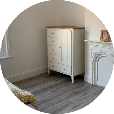 A beautiful room to live in or stay..
