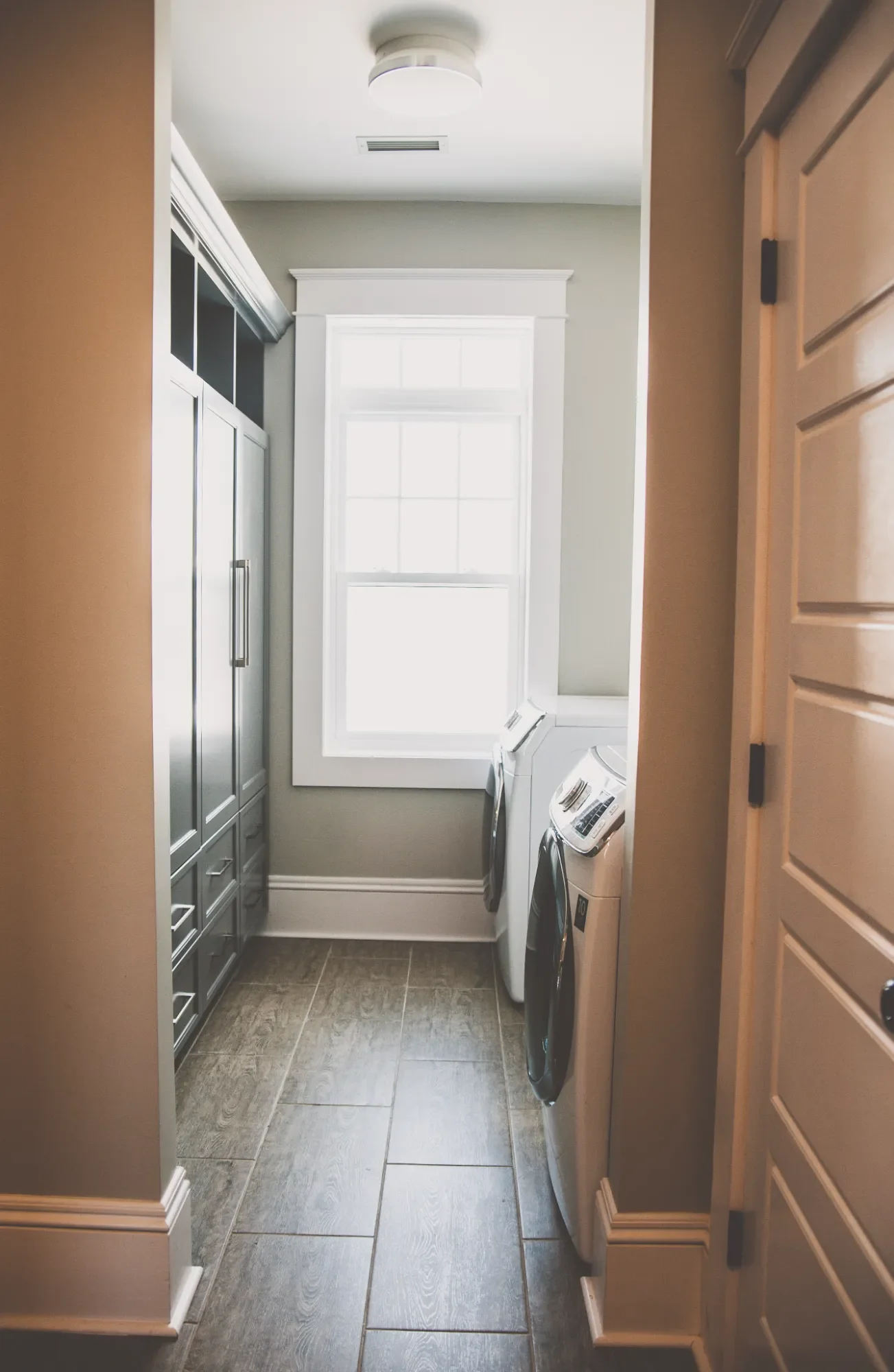 dutra-home-laundry-room.webp