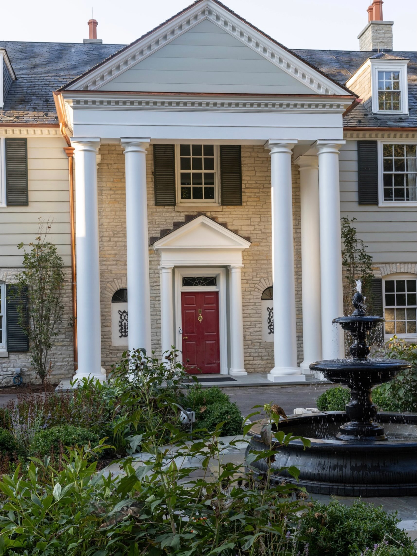 Bonjour Friends! We invite you to gather with us at the Mansion for an afternoon of fine bourbon, seasonal flavors, and cooking over an open fire.

Saturday, August 29
12:00 PM &ndash; 3:00 PM
Bourbon Tasting &amp; Seasonal Bites

Sunday, August 30
1